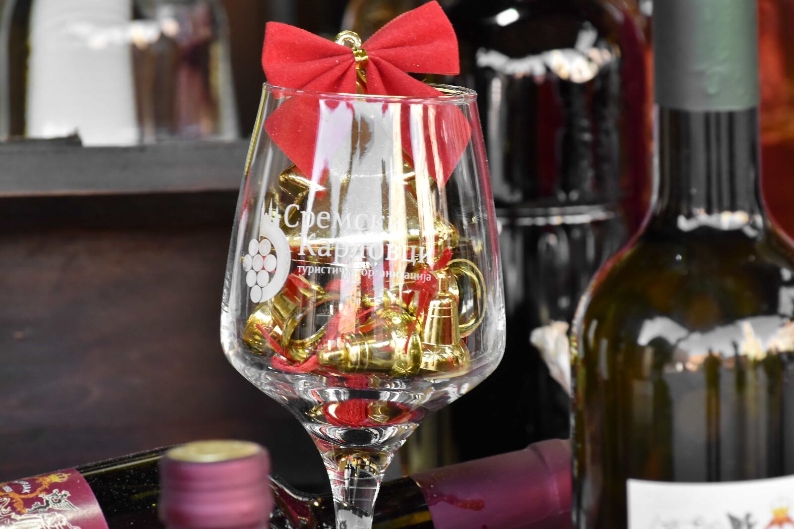 Nikon D5500 sample photo. Christmas, crystal, decoration, glass photography