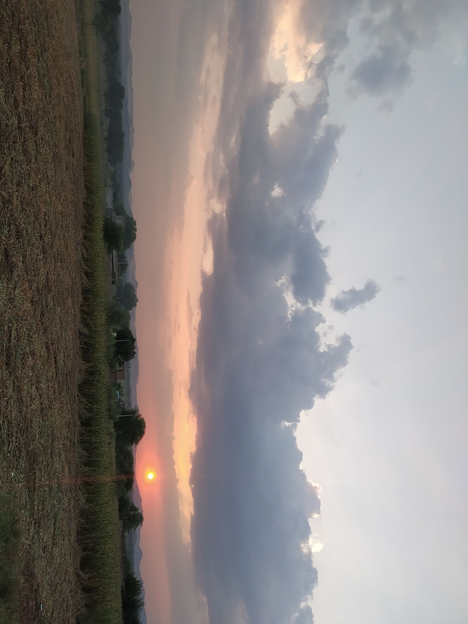 Xiaomi Redmi Note 7 sample photo. Village, sunset, clouds photography