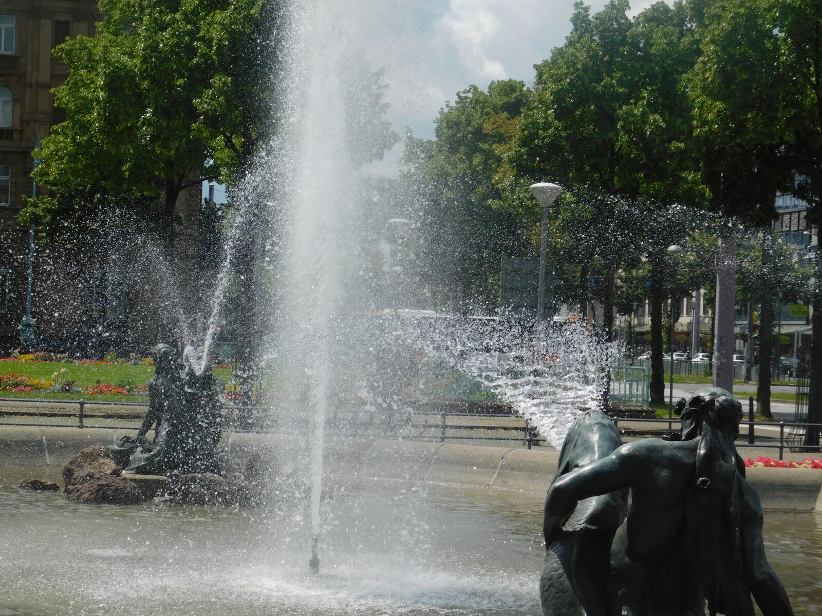Nikon Coolpix B500 sample photo. Fountain, water games, mannheim photography
