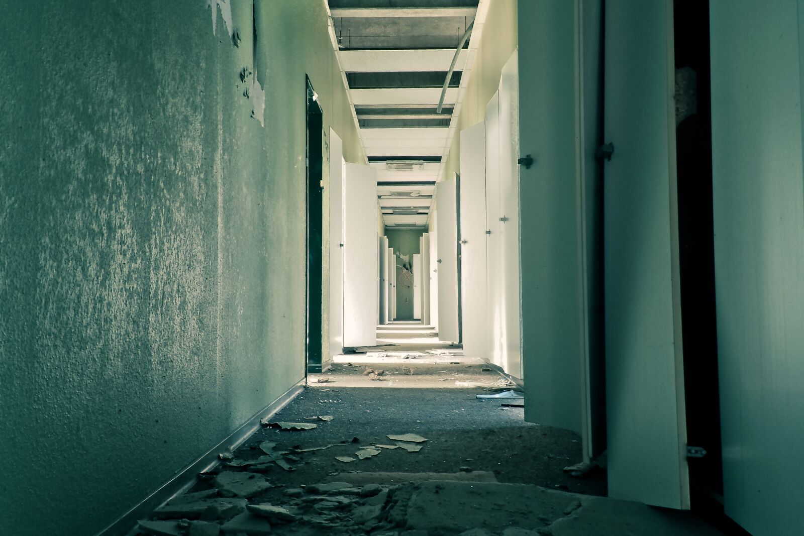 Olympus OM-D E-M10 sample photo. Lost places, office, abandoned photography