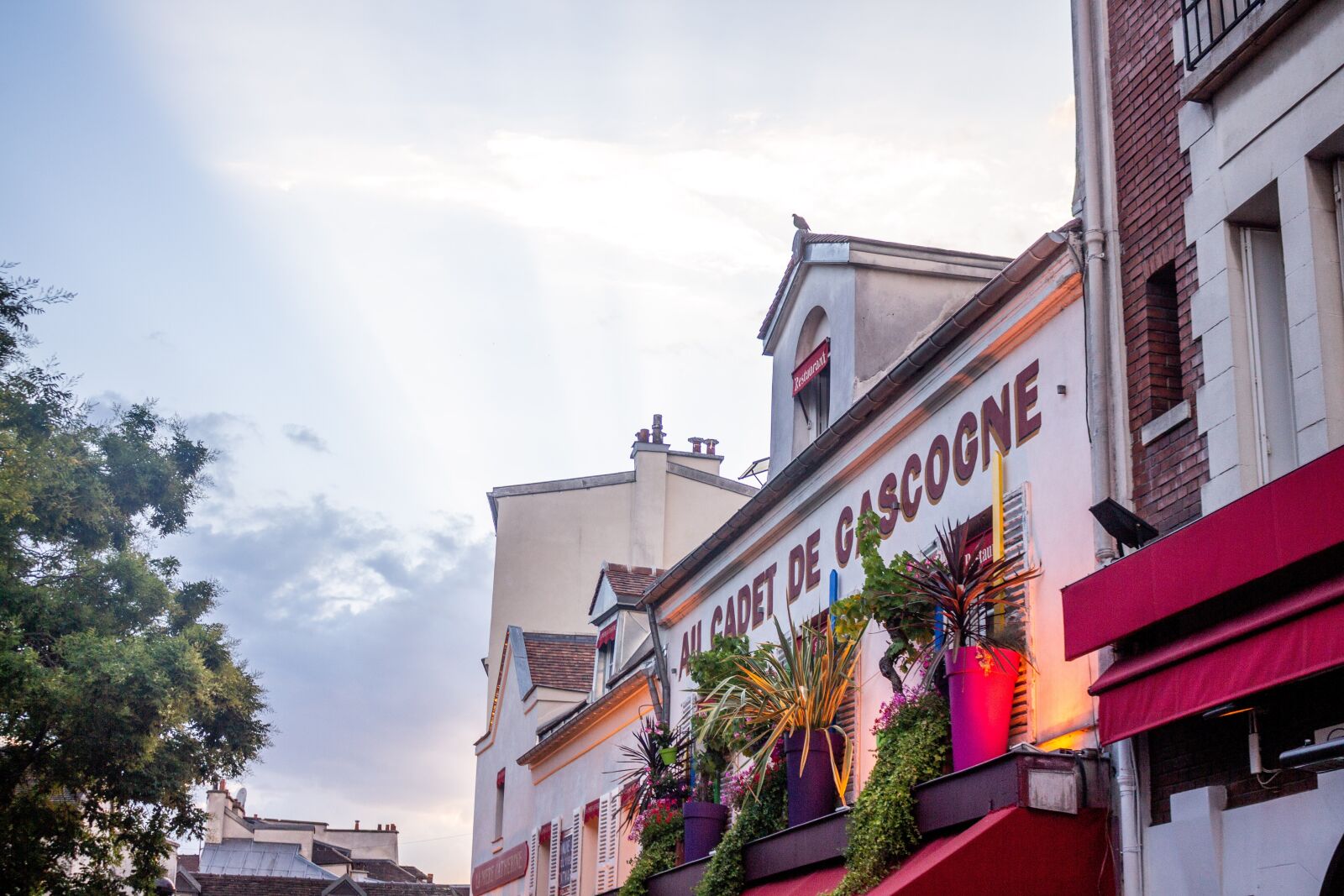 Canon EOS 700D (EOS Rebel T5i / EOS Kiss X7i) sample photo. Montmartre, paris, france photography