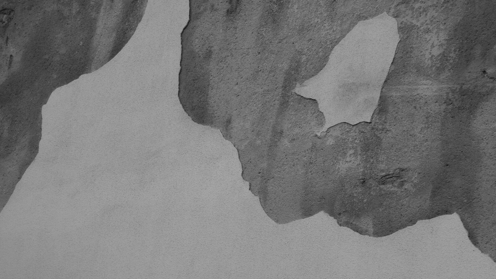 Nikon Coolpix P610 sample photo. Cracked wall, black and photography