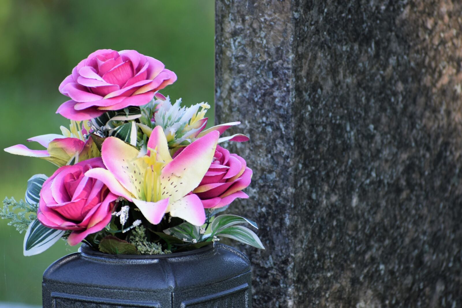 Nikon D3300 sample photo. Artificial flowers, vase, decoration photography