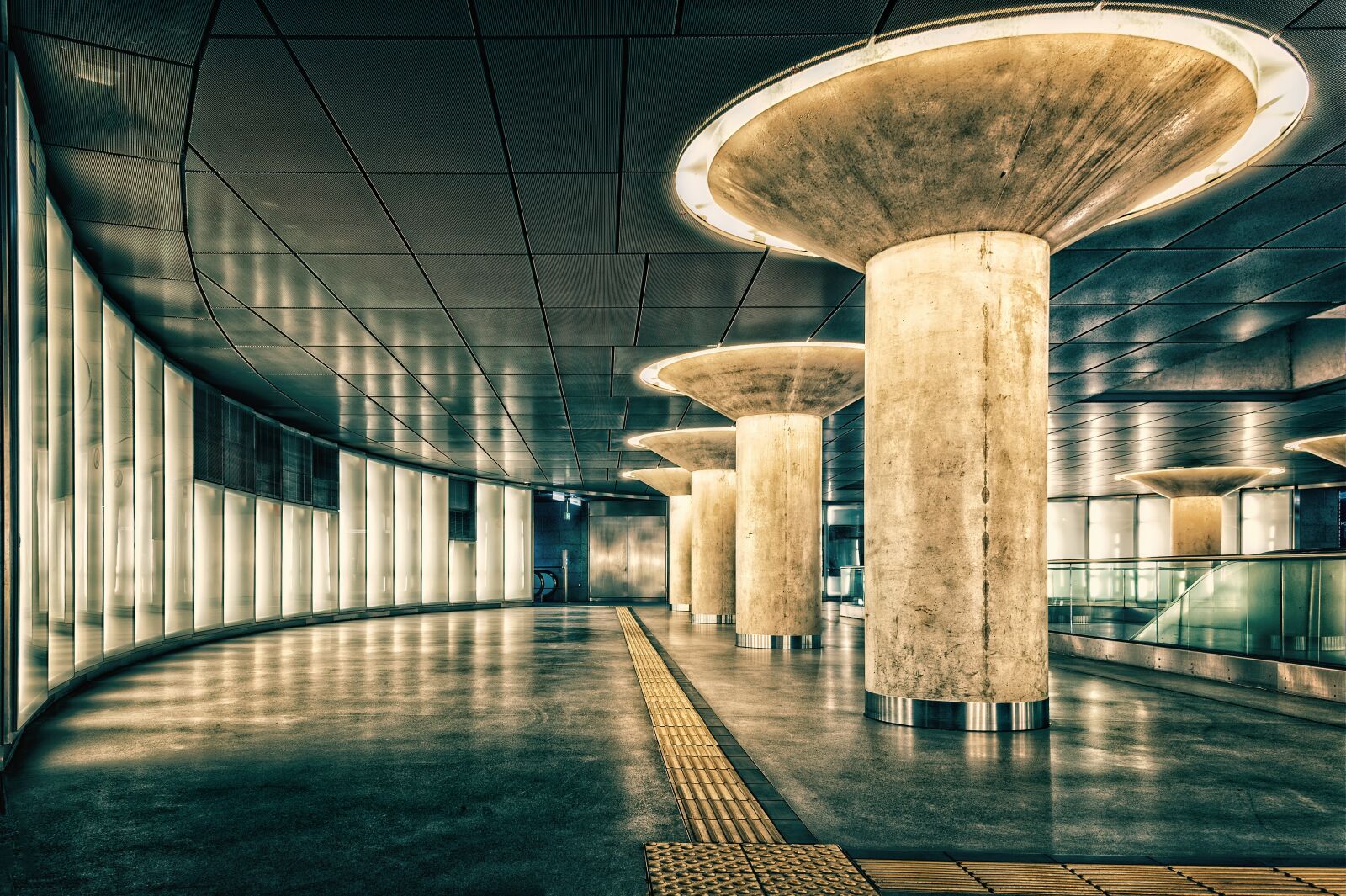 Nikon Z6 sample photo. Architecture, design, metro photography