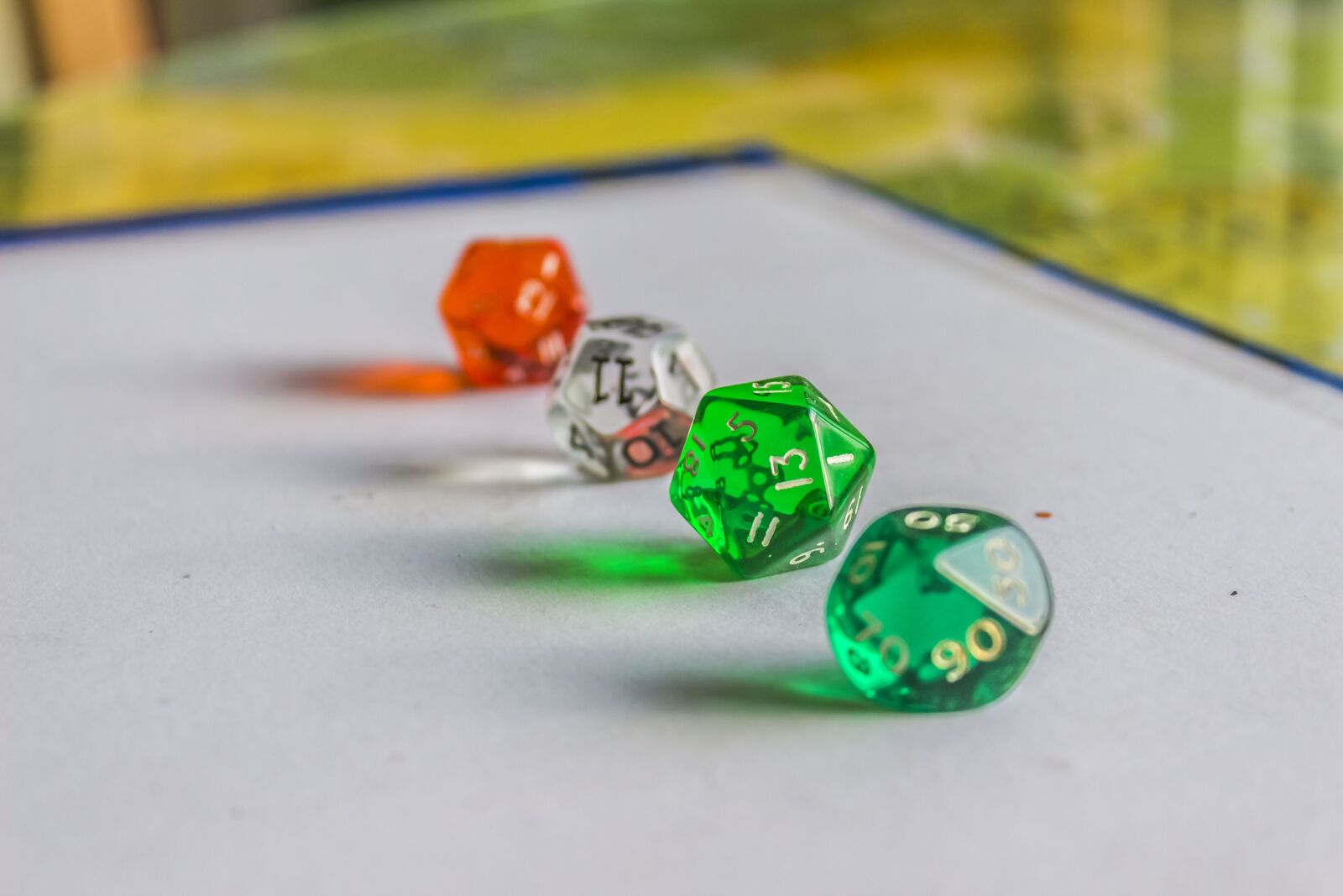 Canon EOS 600D (Rebel EOS T3i / EOS Kiss X5) sample photo. Dice, board, game photography