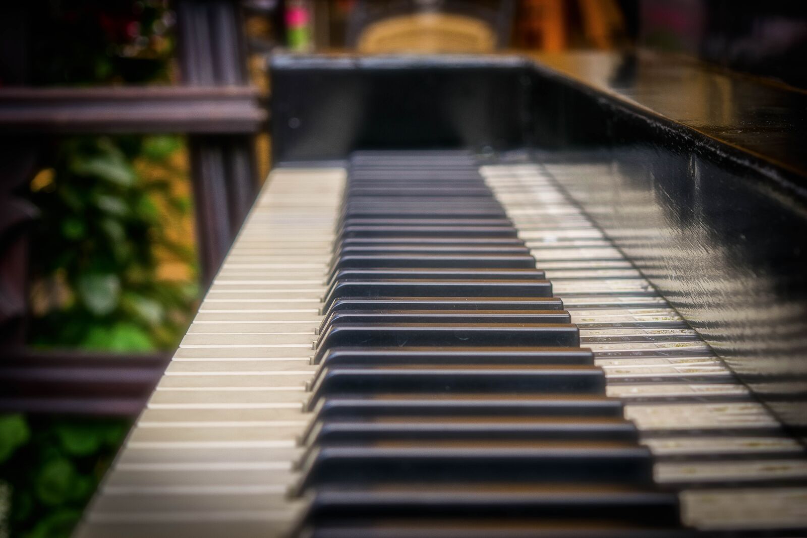 Nikon D3300 sample photo. Piano, music, keys photography