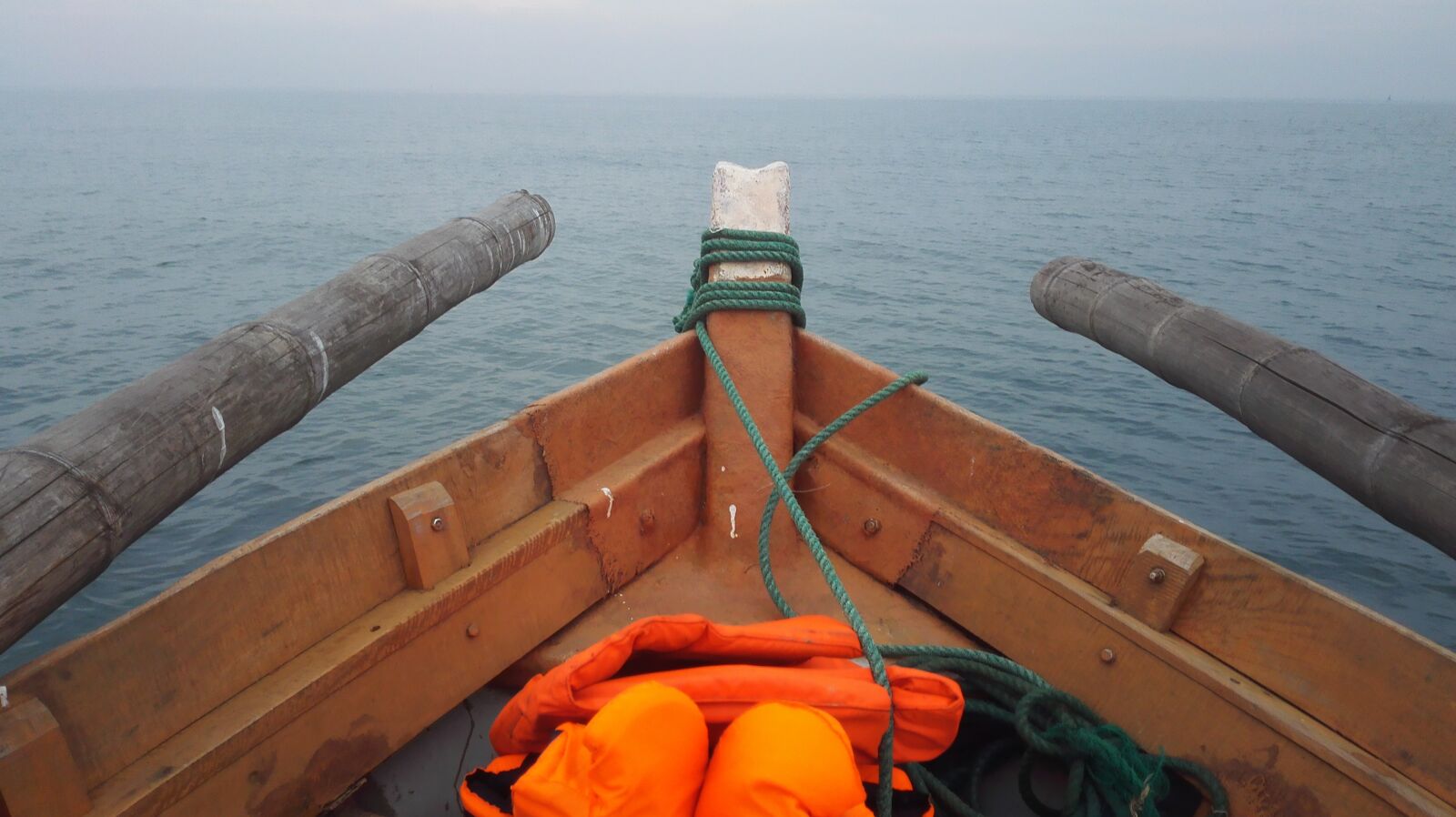 HUAWEI PE-TL10 sample photo. Boat, traditional, fishing photography