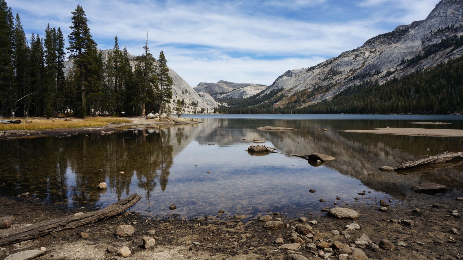 Sony E 16-50mm F3.5-5.6 PZ OSS sample photo. Usa, america, yosemite photography