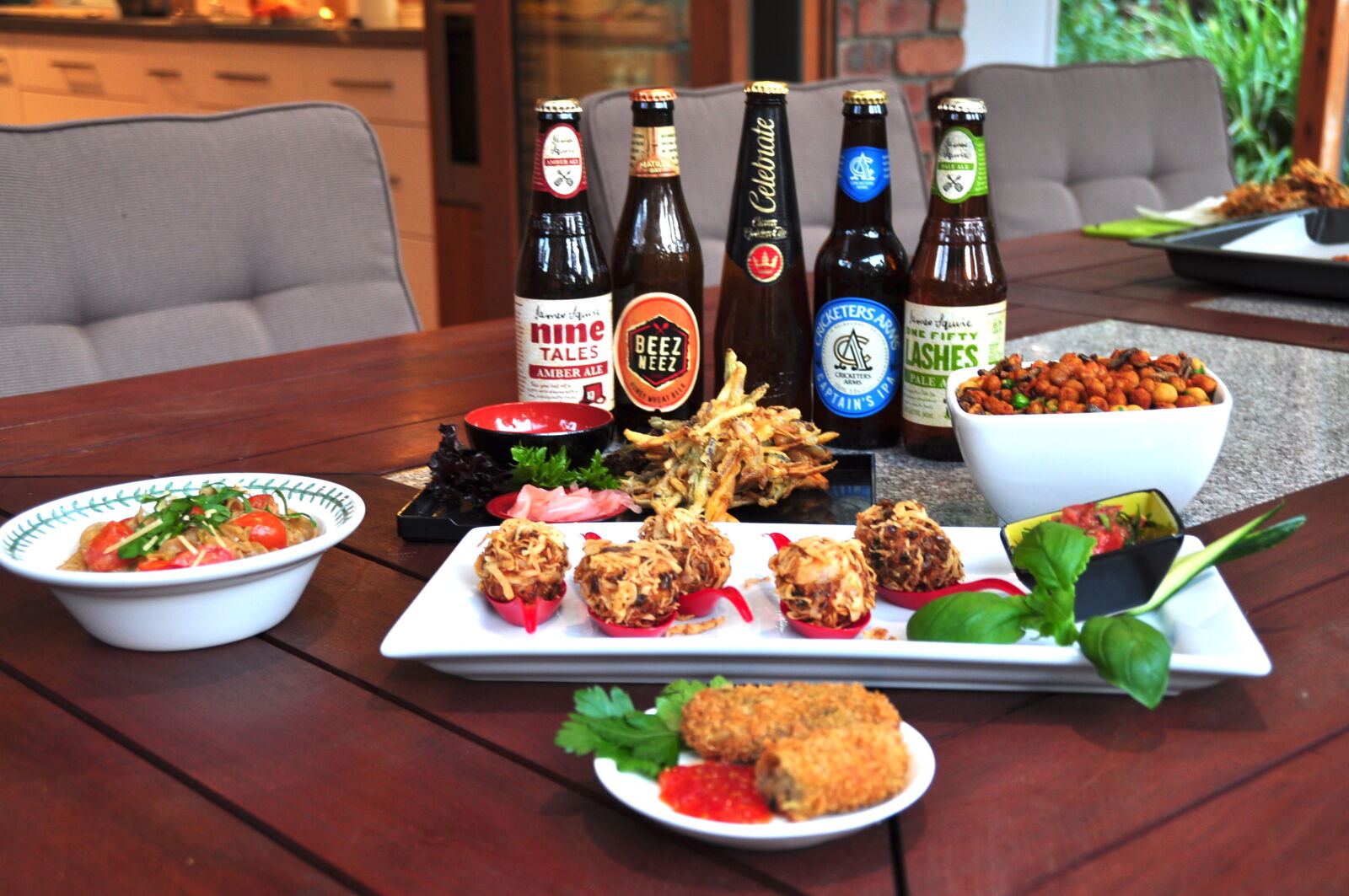 Nikon D5000 sample photo. Cricket, cricket, pasta, edible photography