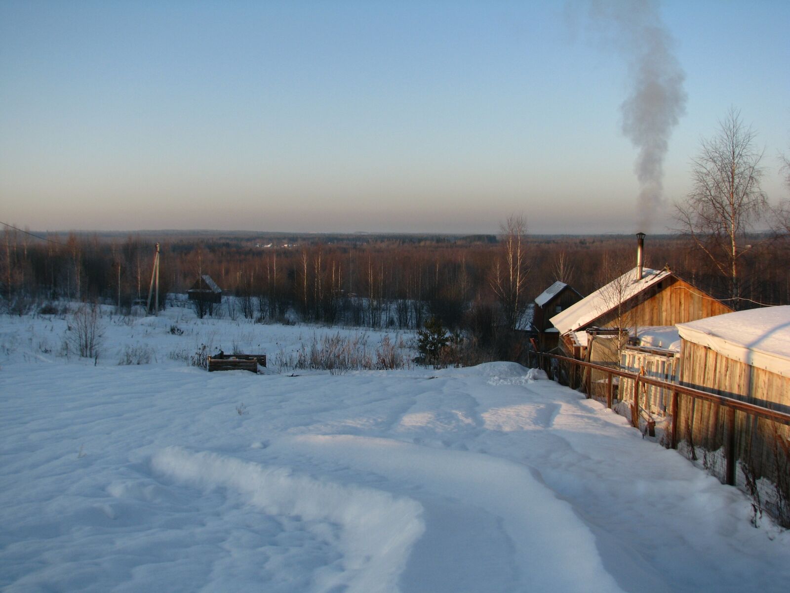 Canon POWERSHOT S5 IS sample photo. Winter, holiday village, frost photography