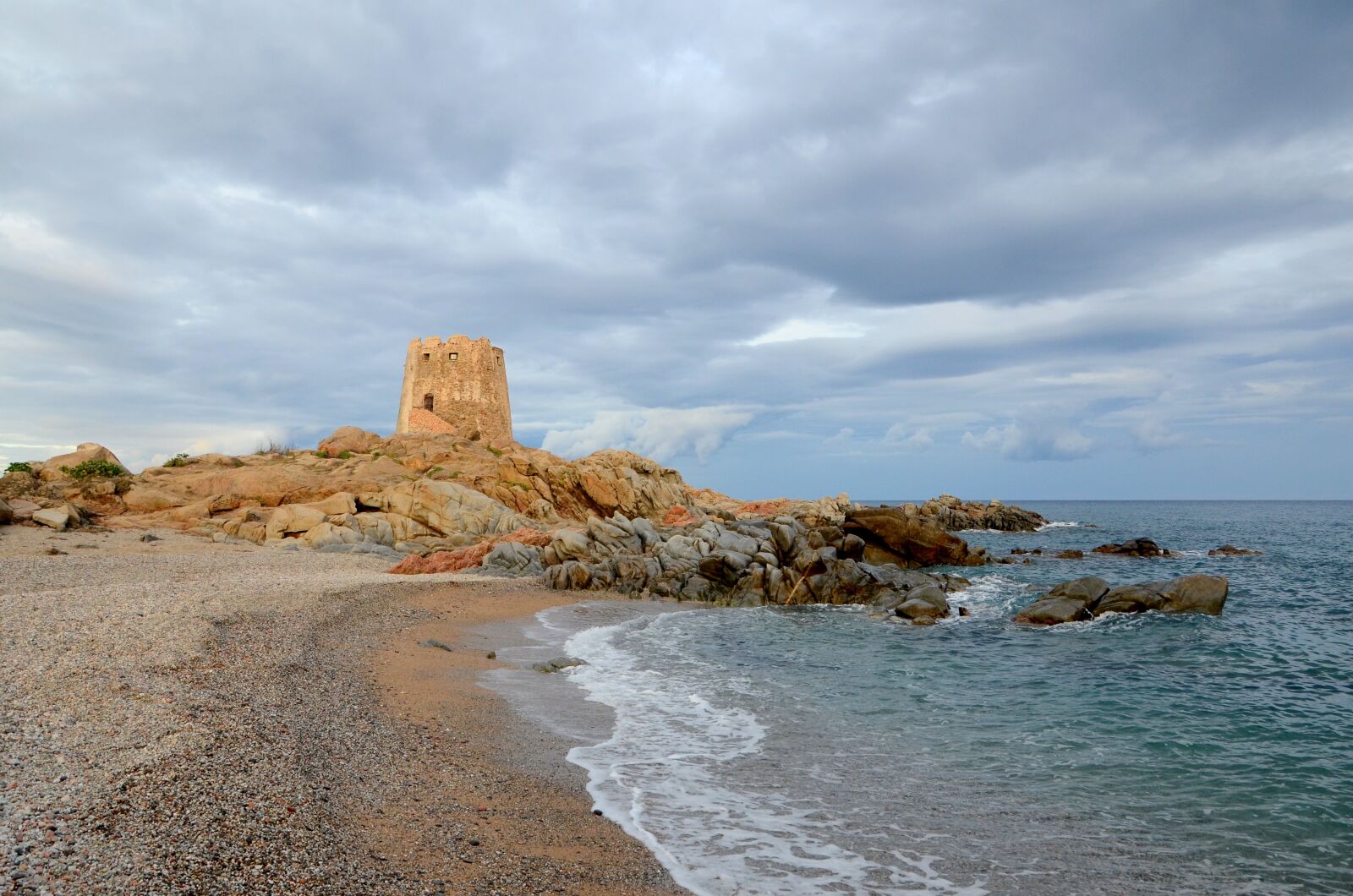 Nikon D7000 sample photo. Tower, the dynamics of photography