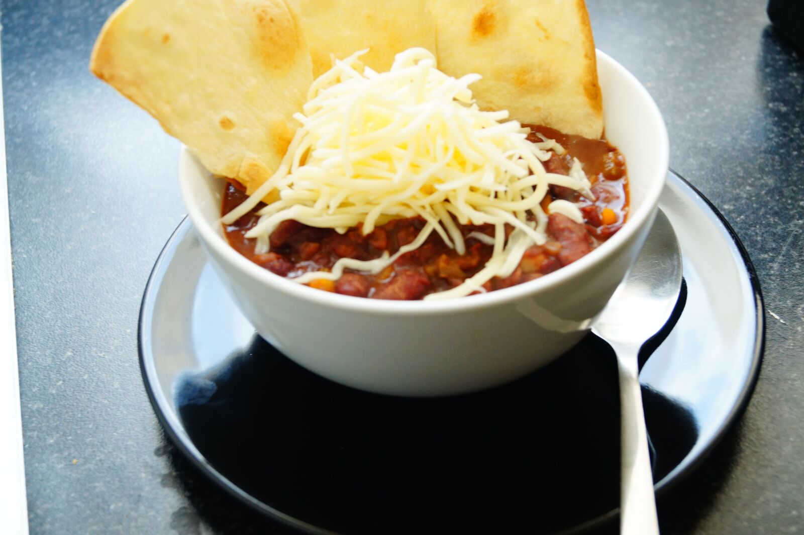 Sony DT 18-55mm F3.5-5.6 SAM II sample photo. Nachos, frijoles, mexicano photography