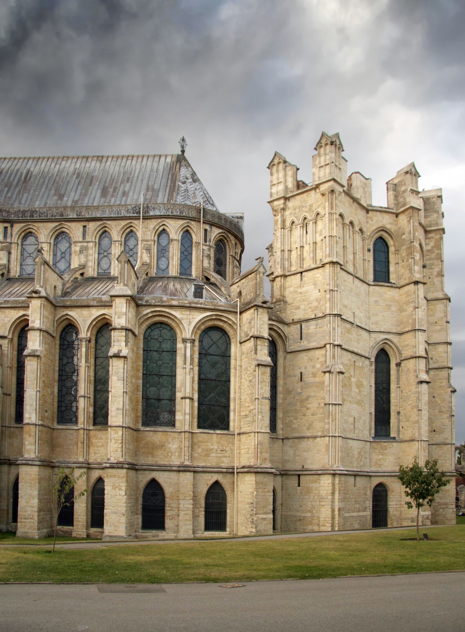 Canon EF-S 17-85mm F4-5.6 IS USM sample photo. Cathedral, canterbury, world heritage photography