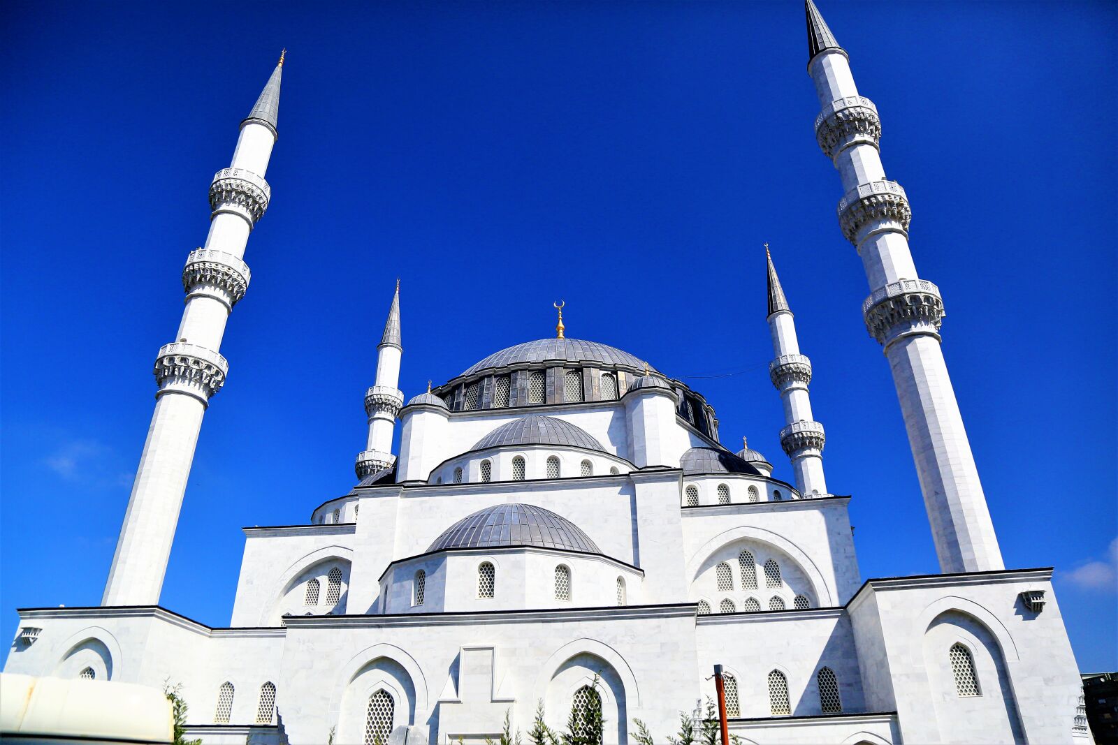 Canon EF 24-105mm F4L IS USM sample photo. Cami, minaret, religion photography