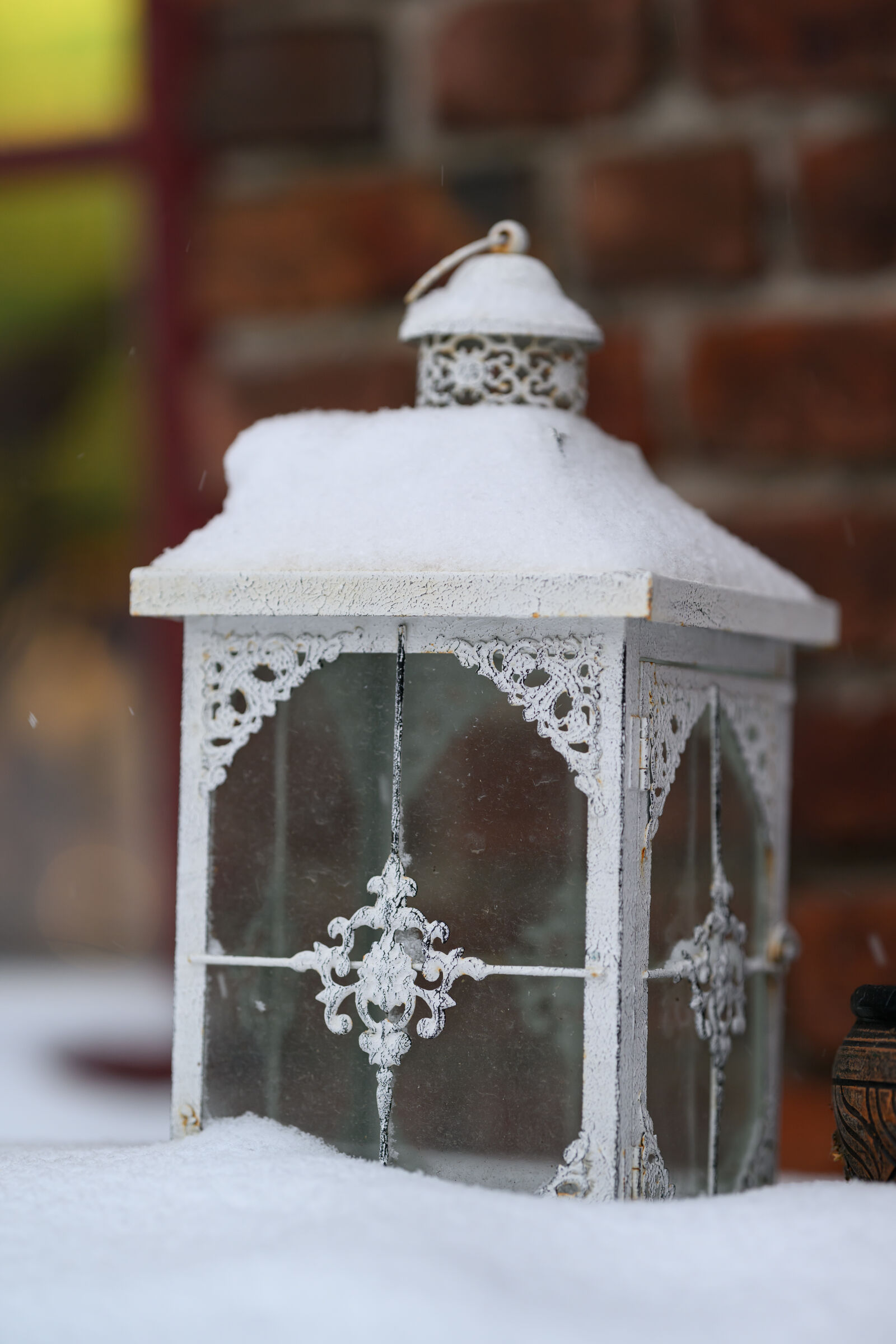 Nikon Nikkor Z 135mm F1.8 S Plena sample photo. Snowy lantern photography