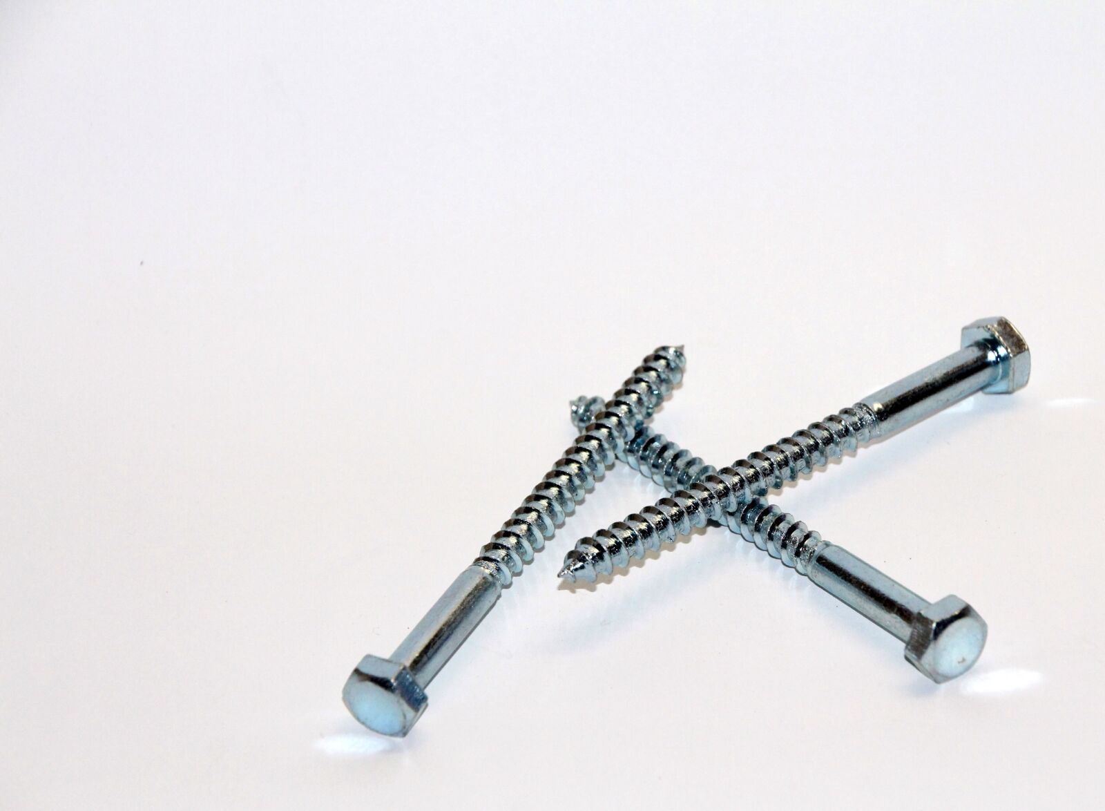 Canon EOS 650D (EOS Rebel T4i / EOS Kiss X6i) sample photo. Screw, wood screws, allen photography