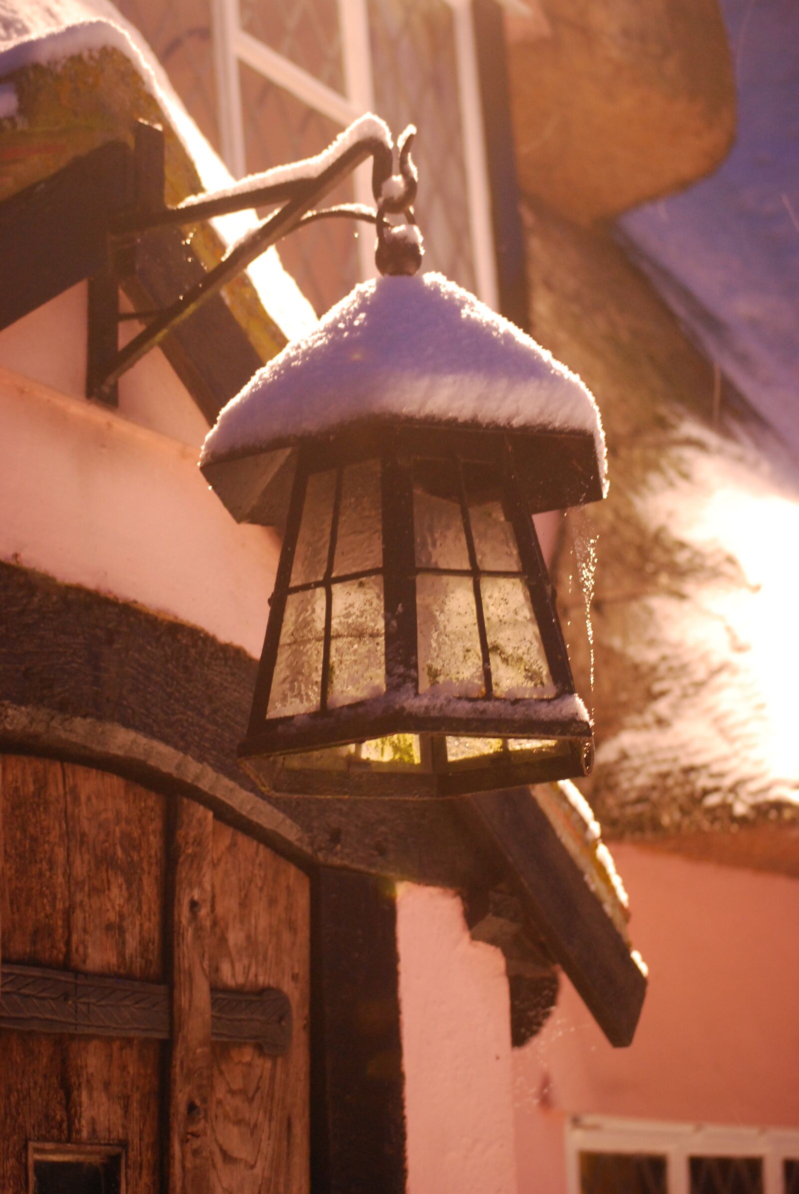 Nikon D40X sample photo. Snow, lantern, christmas photography