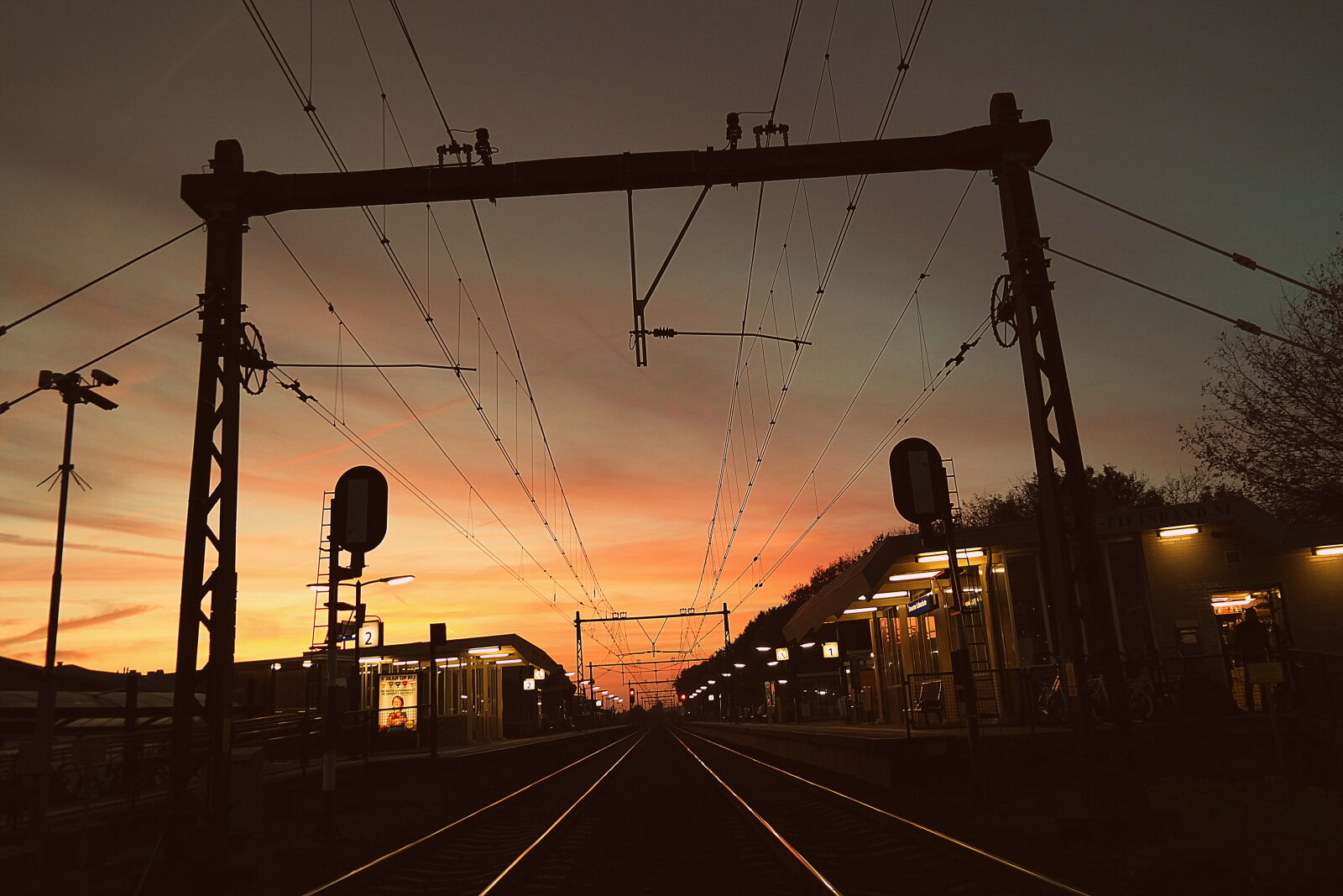 Samsung NX300 sample photo. Dark, dawn, dusk, electricity photography