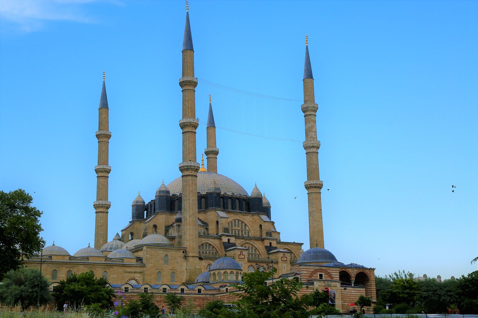 Canon EF 24-105mm F4L IS USM sample photo. Cami, minaret, dome photography