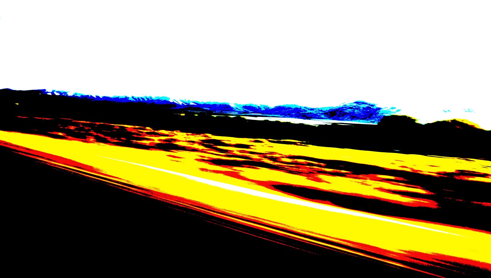 Sony a6000 sample photo. Glitch, smear, yellow photography