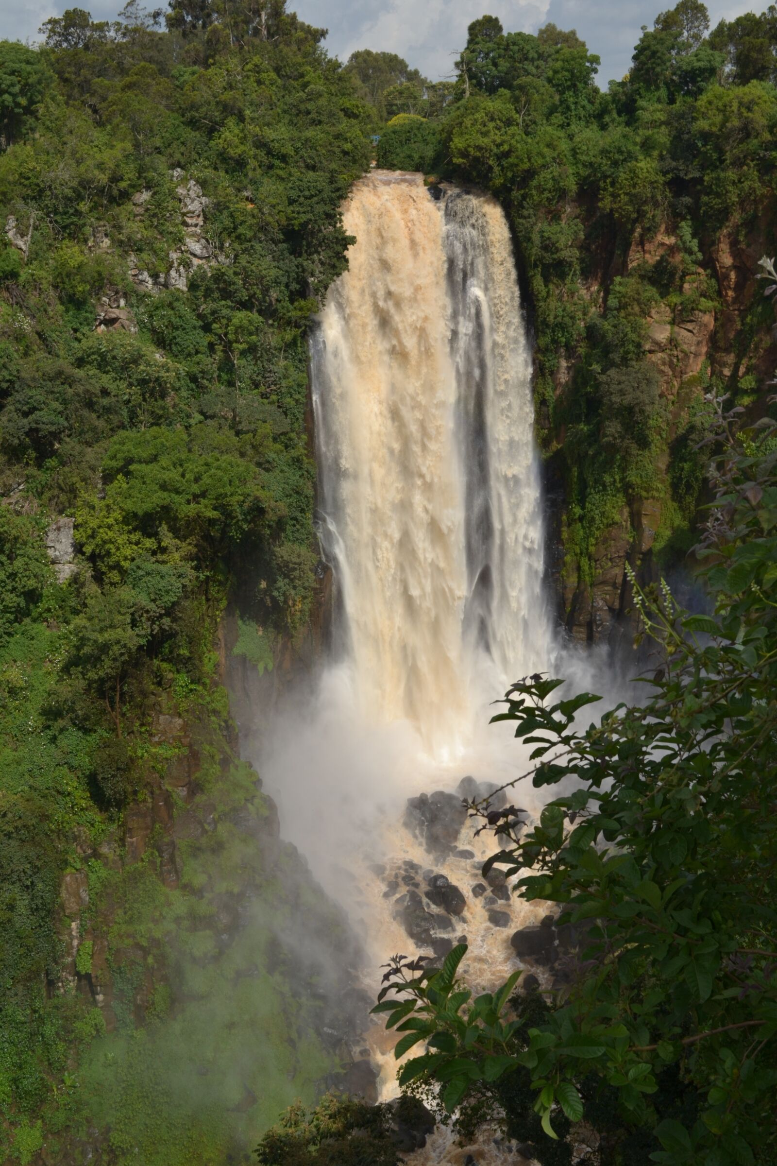 Nikon D3100 sample photo. Kenya, waterfall, nature photography