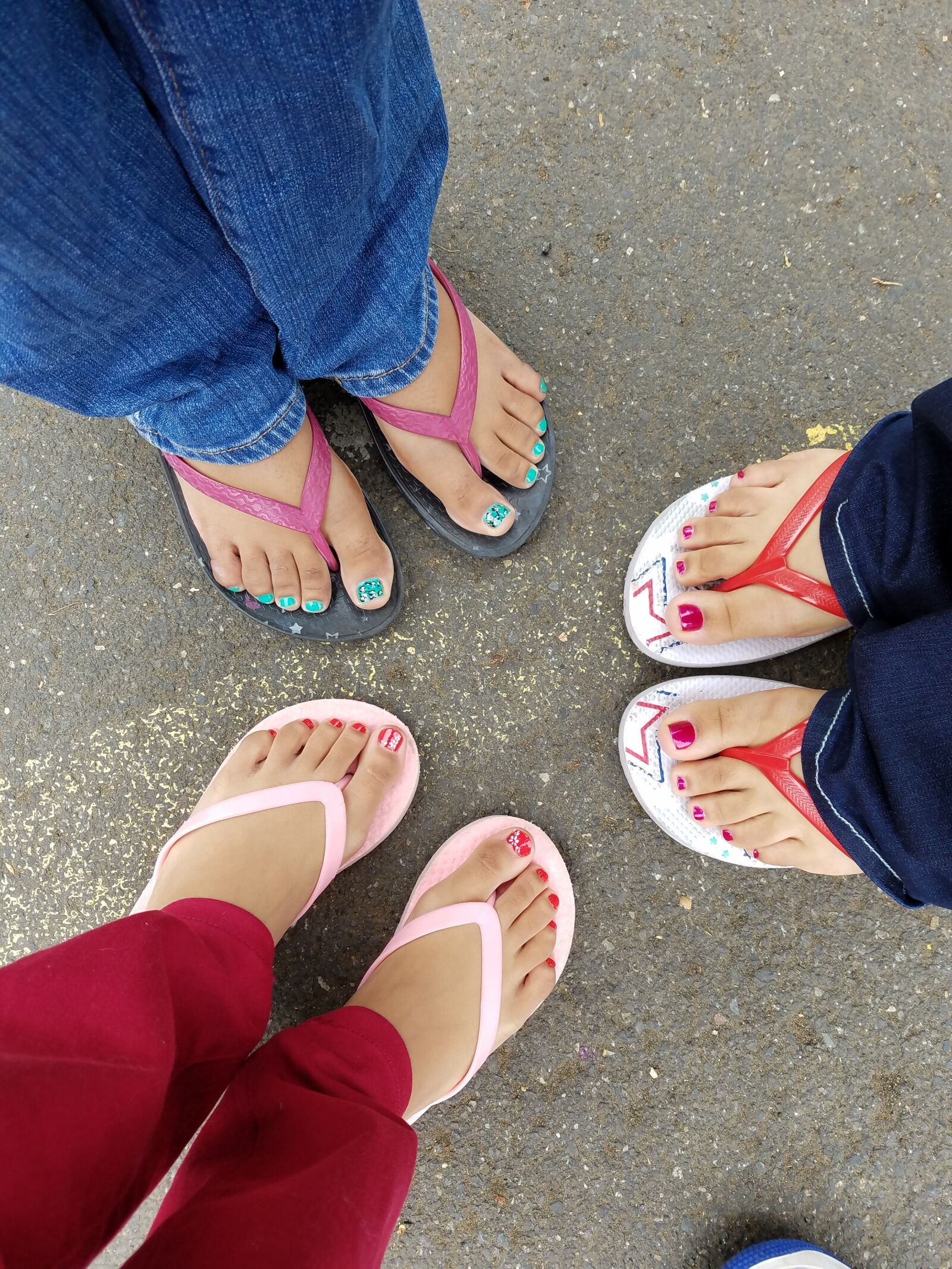 Samsung Galaxy S7 sample photo. Feet, toes, pretty photography