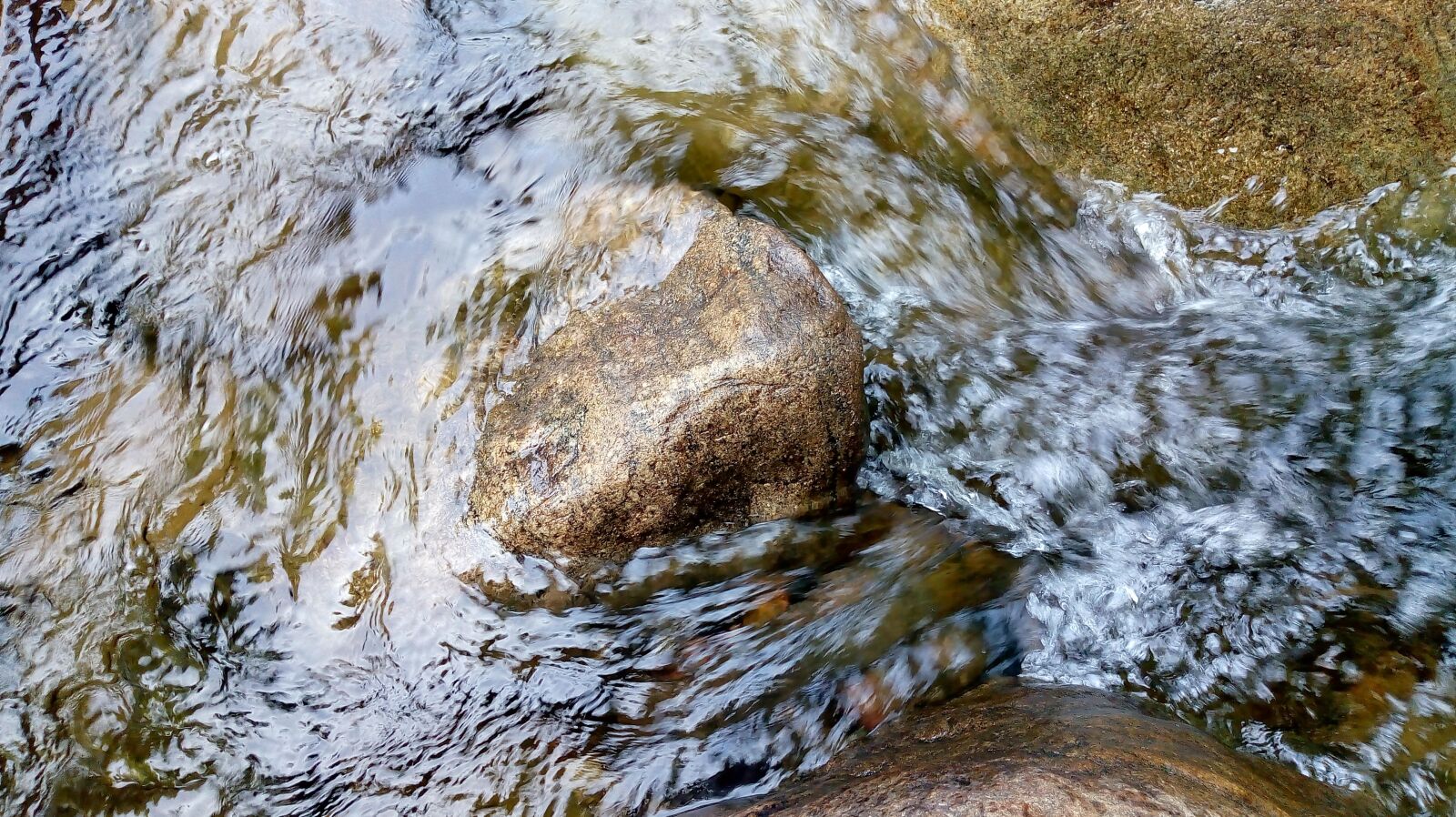 Motorola Moto E (4) Plus sample photo. Water, stream, nature photography