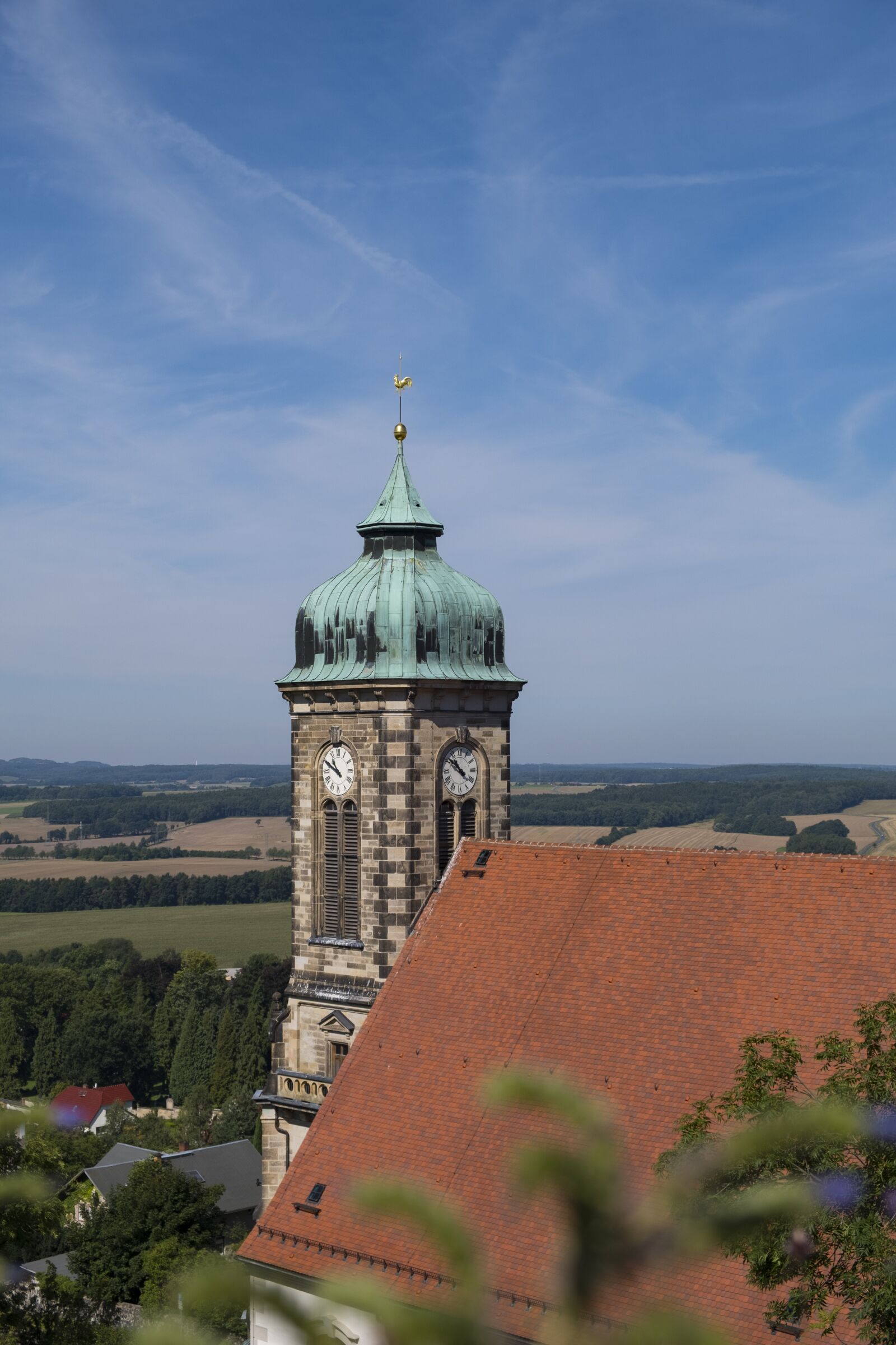 Fujifilm XF 18-55mm F2.8-4 R LM OIS sample photo. Church, building, architecture photography