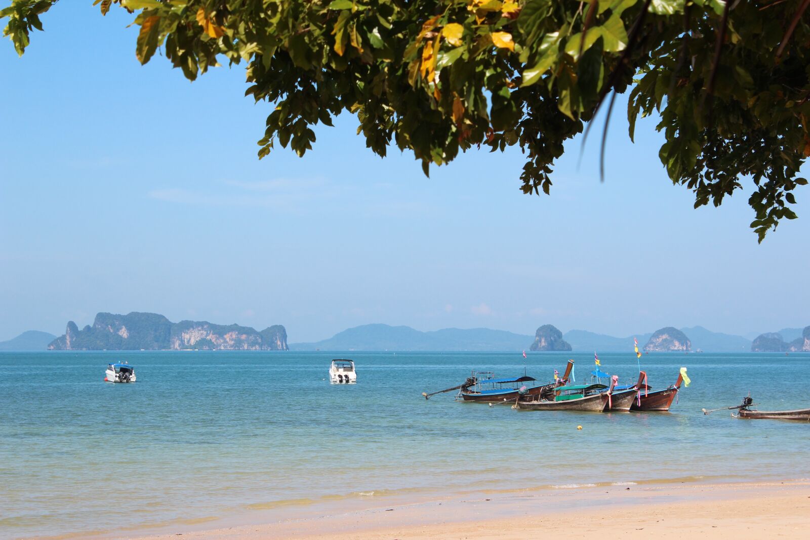 Canon EOS 600D (Rebel EOS T3i / EOS Kiss X5) sample photo. Thailand, beach, water photography