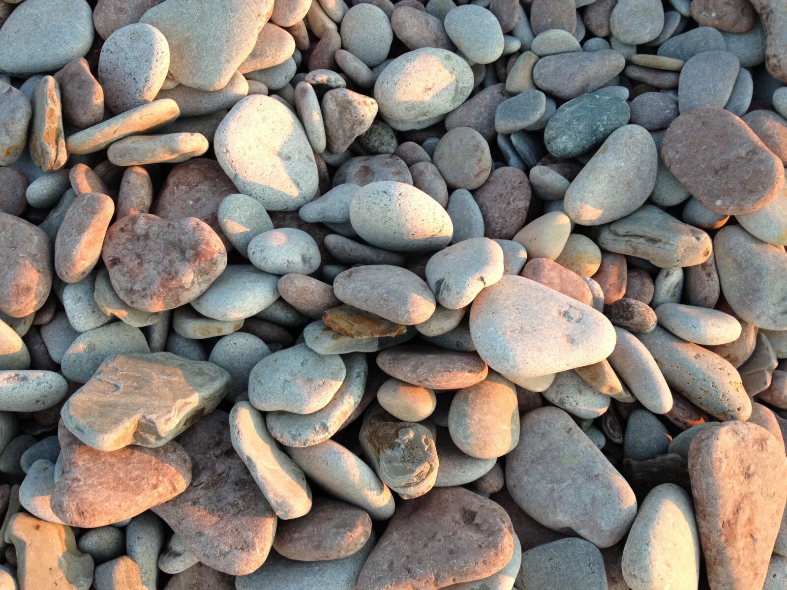 Apple iPhone 4S sample photo. Stones, oland, beach photography