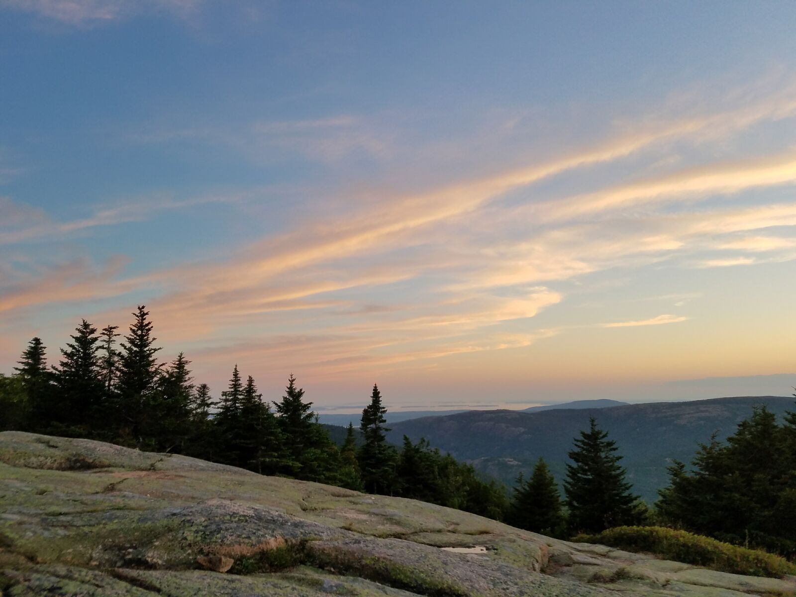 Samsung Galaxy S7 sample photo. Mountaintop, dusk, clouds photography