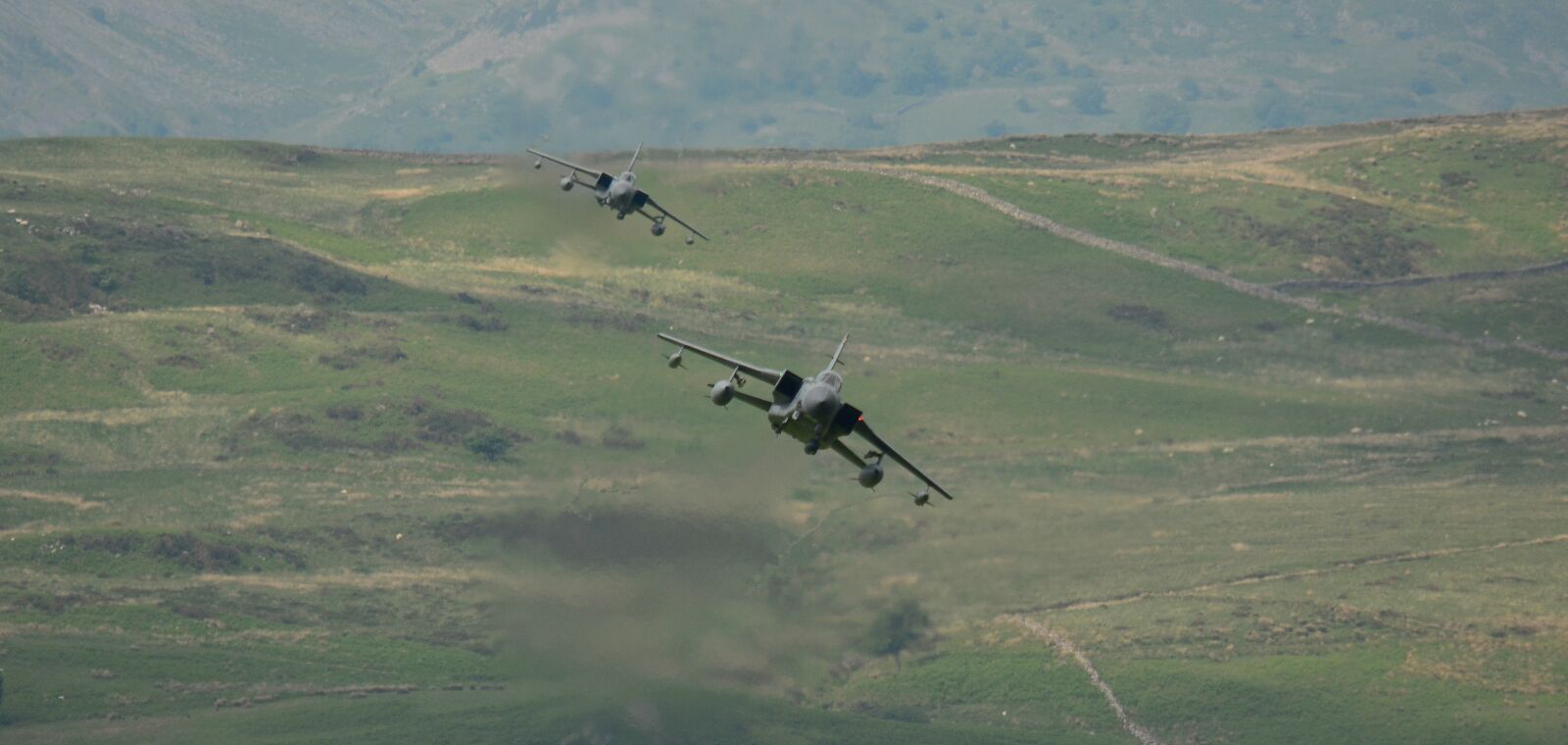 Nikon D7100 sample photo. Planes, low level, mach photography