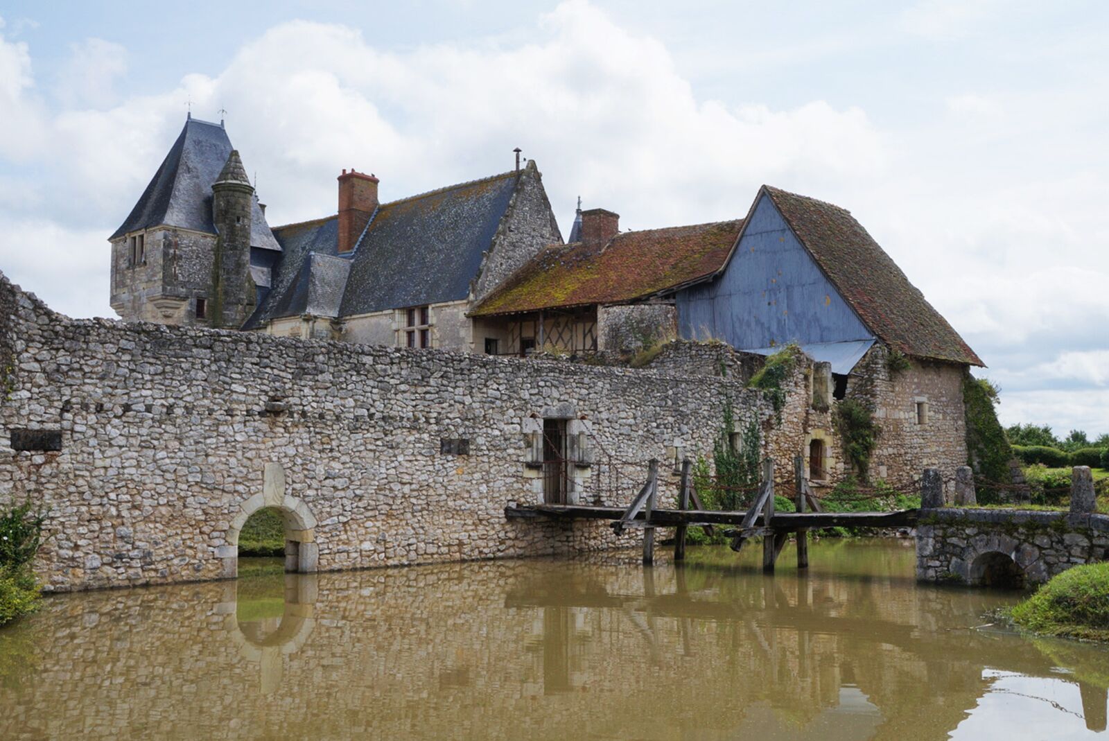 Sony Alpha a3000 sample photo. Castle, chemery, architecture photography
