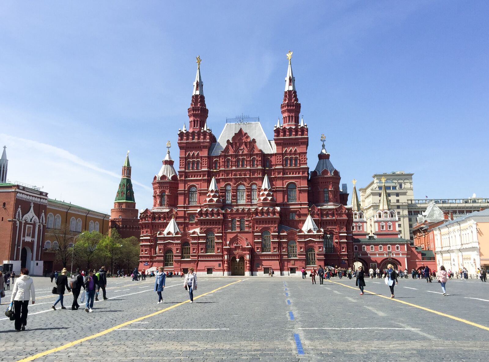 iPhone 6 Plus back camera 4.15mm f/2.2 sample photo. Moscow, red square, river photography