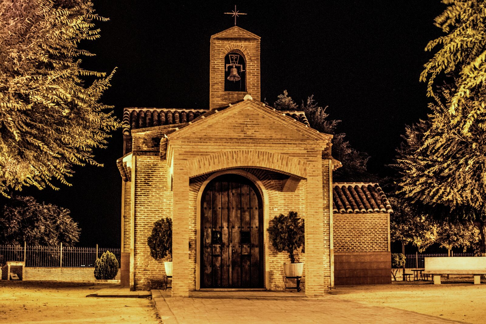 Nikon D3300 sample photo. Religion, christianity, architecture photography