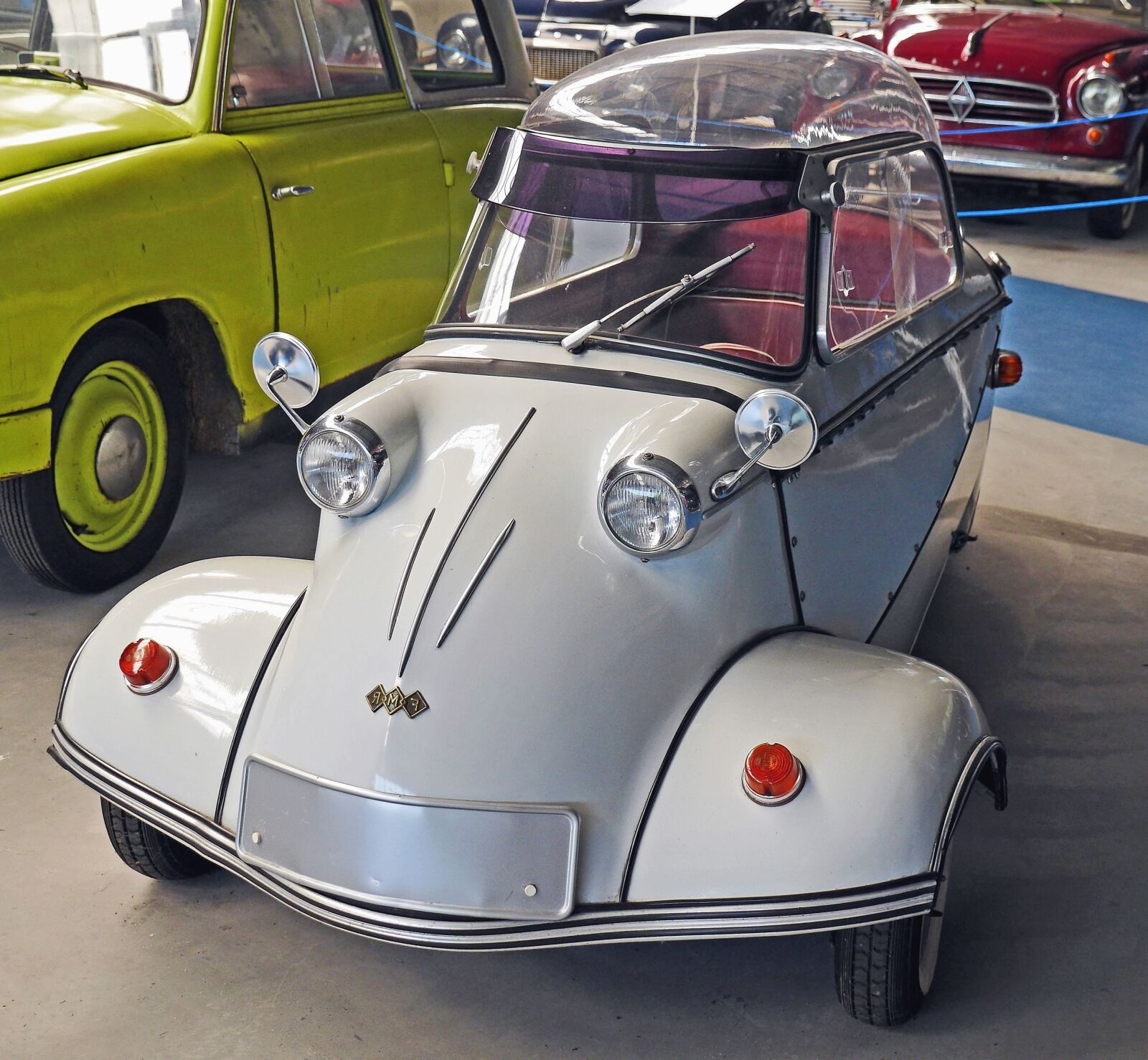 Panasonic Lumix DMC-GH3 sample photo. Car, vehicle, transport, museum photography