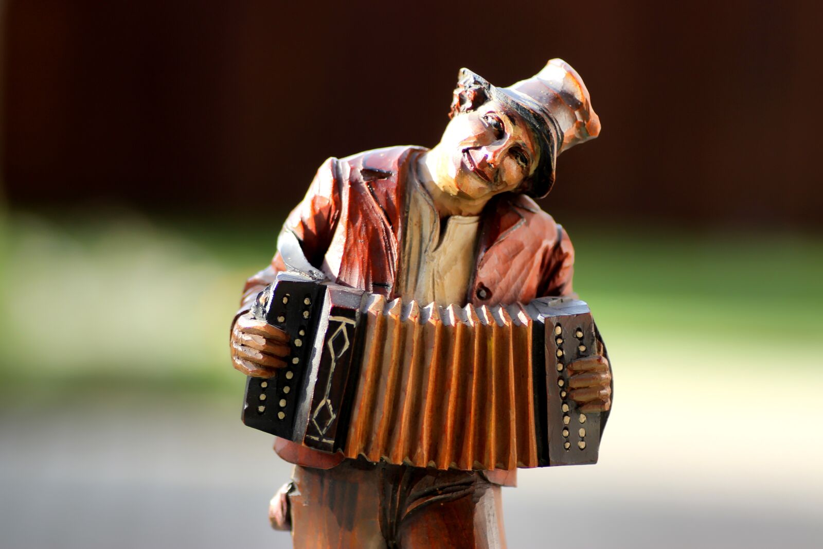 Tamron SP 90mm F2.8 Di VC USD 1:1 Macro sample photo. Holzfigur, carved, wood photography