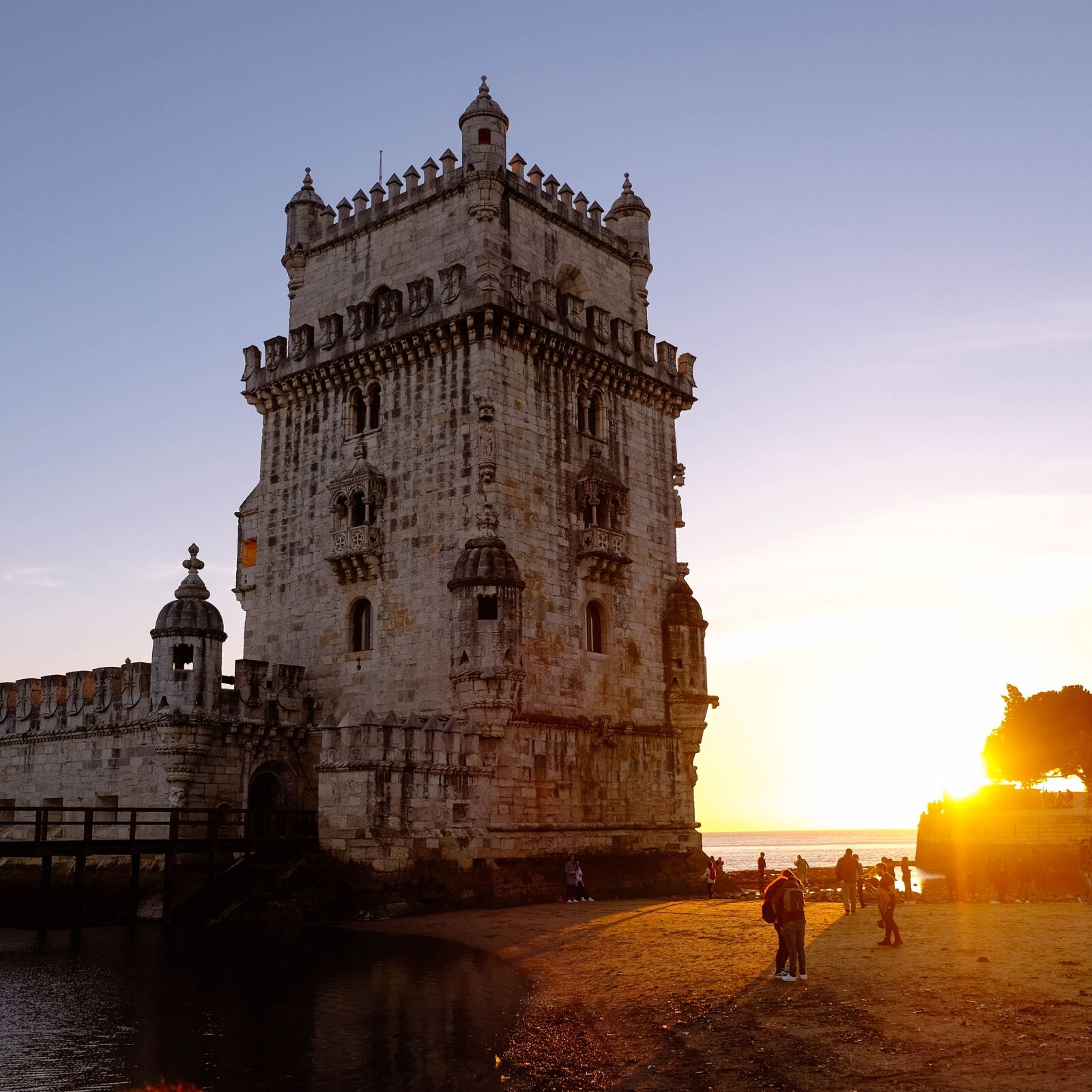 Fujifilm X-T10 sample photo. Portugal, tower, sunset photography