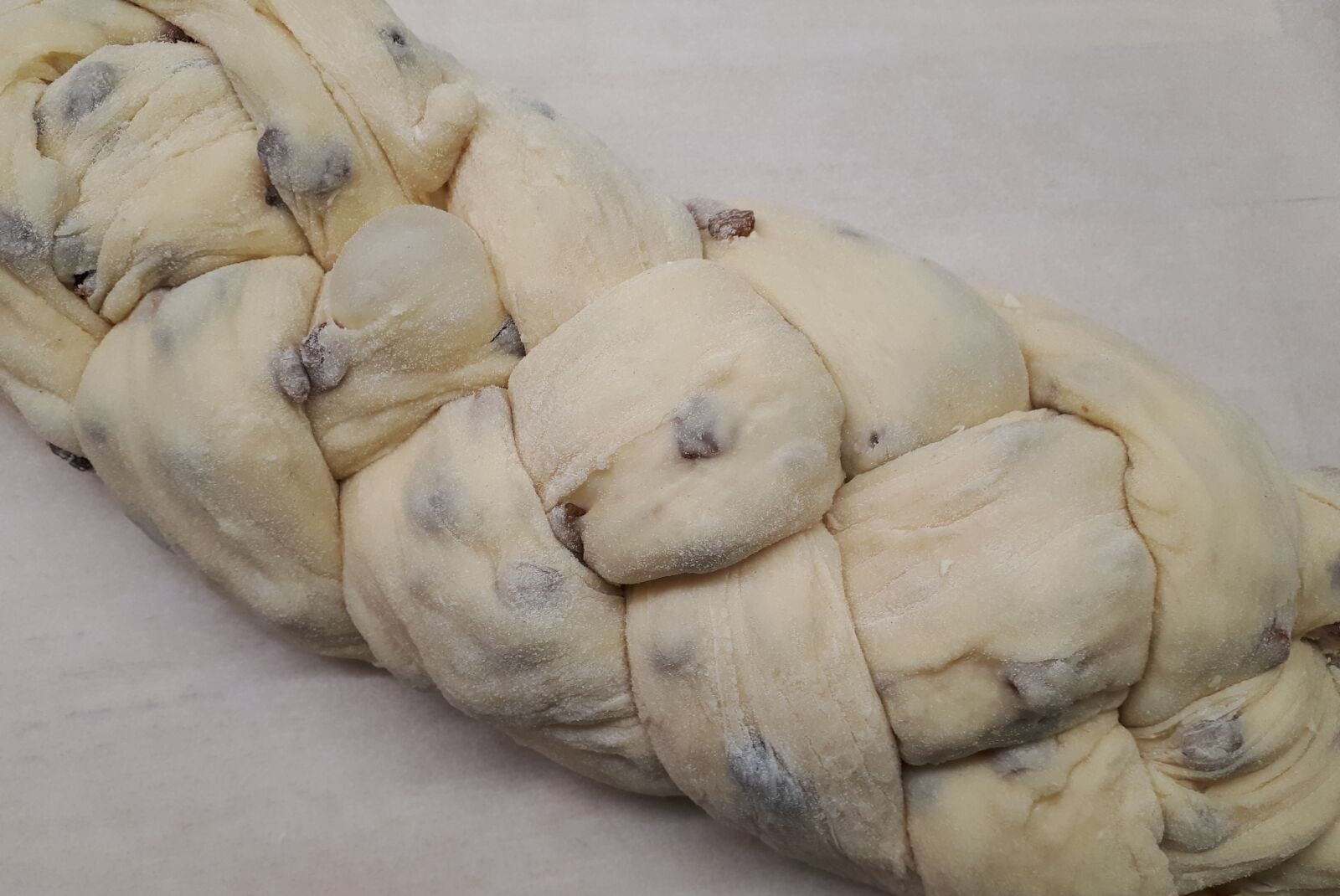 Samsung Galaxy A5(2017) sample photo. Dough, plait, butterzopf photography