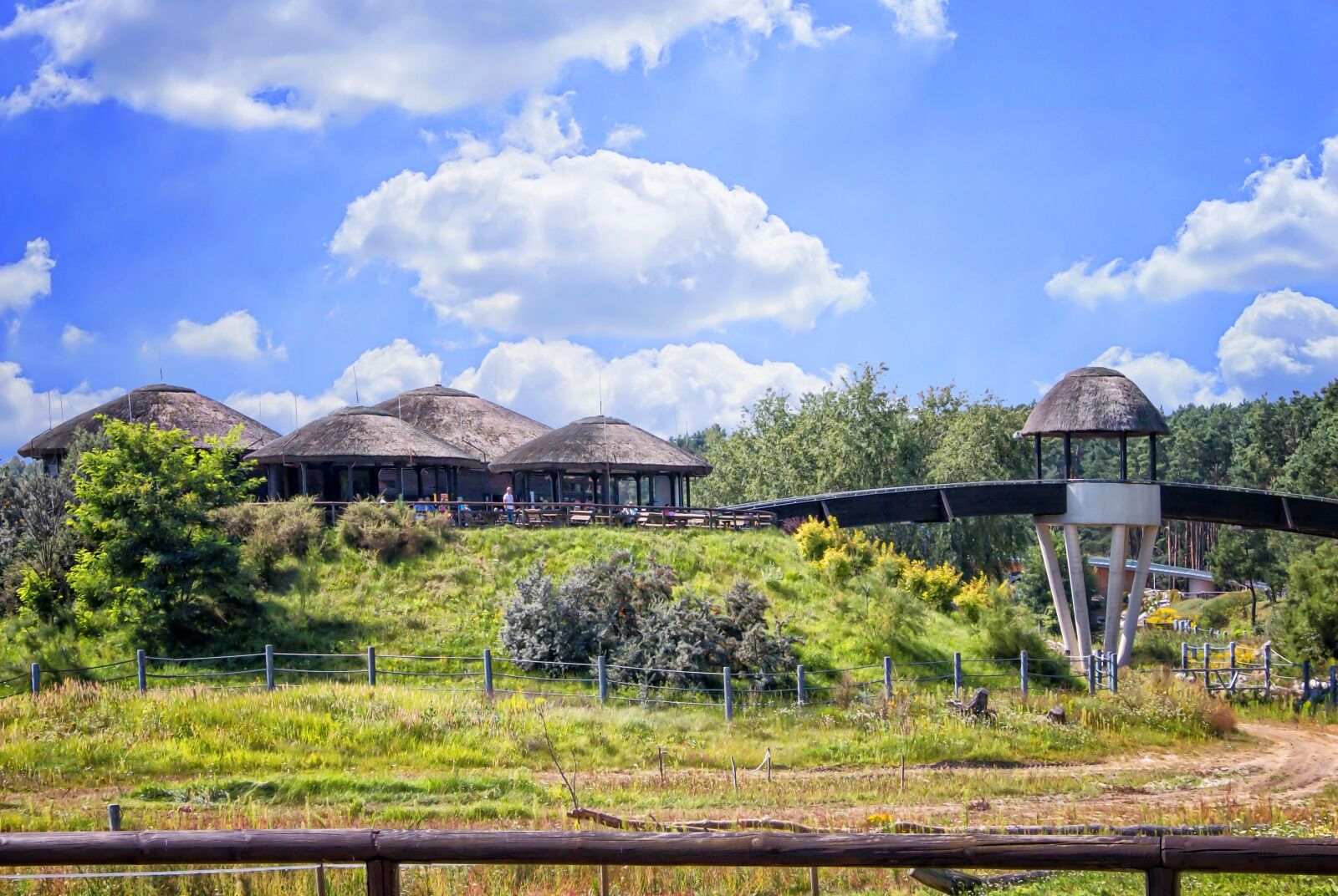 Canon EOS 70D sample photo. Wallpaper, nature, building photography