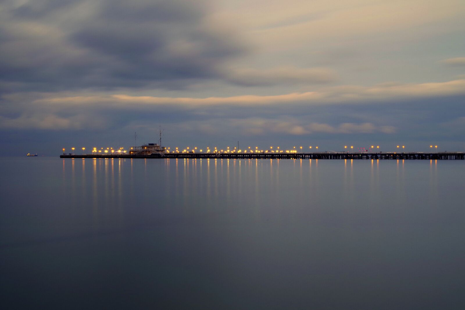 Pentax K-S2 sample photo. The pier, sopot, light photography
