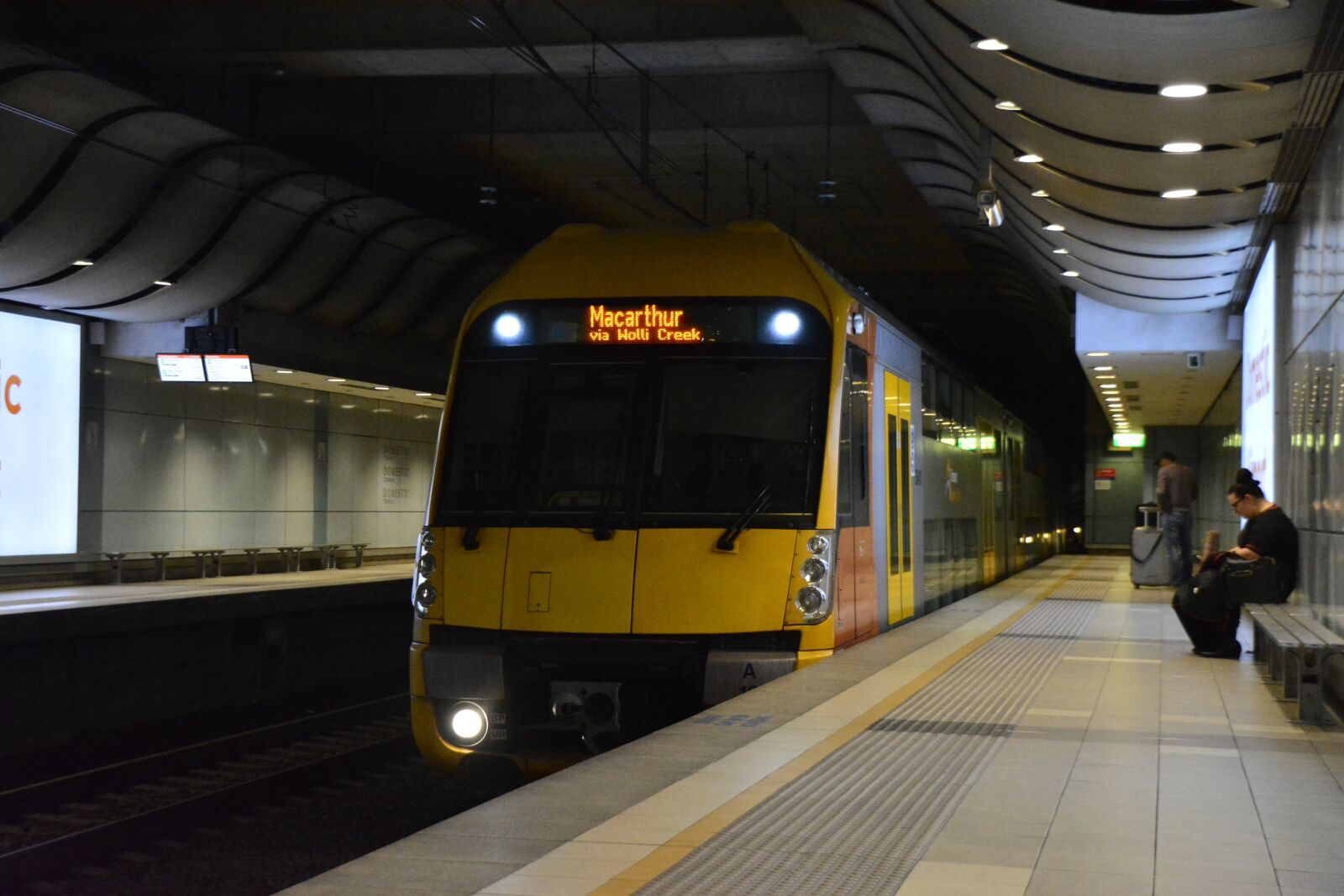 Nikon D5200 sample photo. Sydney, train, travel photography