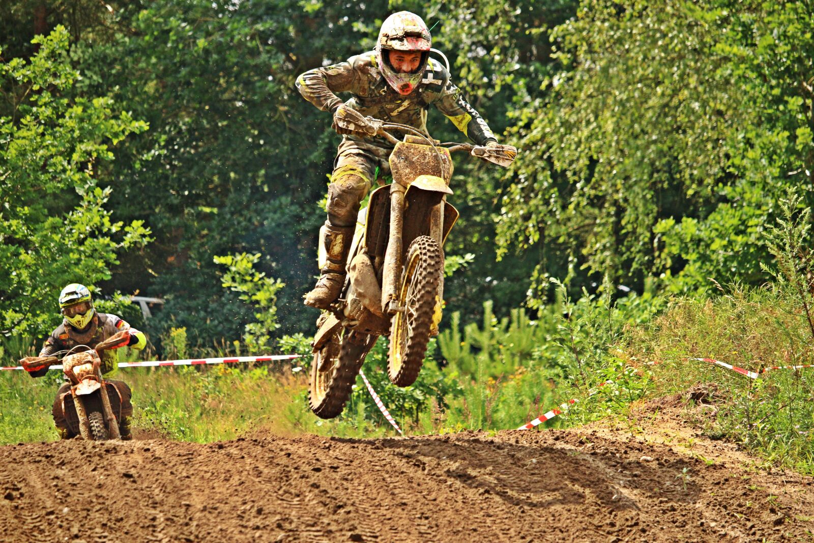 Canon EOS 100D (EOS Rebel SL1 / EOS Kiss X7) sample photo. Dirtbike, enduro, motocross photography