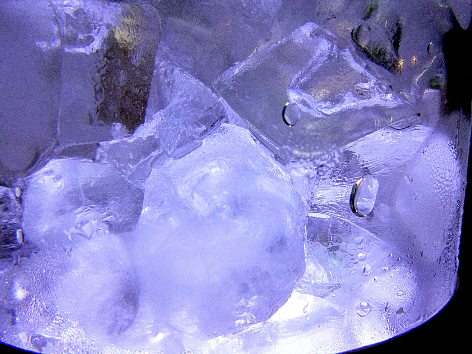 Panasonic DMC-FT20 sample photo. Ice, blue, water photography