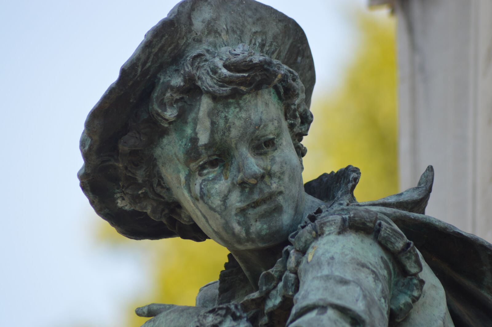 Nikon D3200 sample photo. Statue, boy, sculpture photography