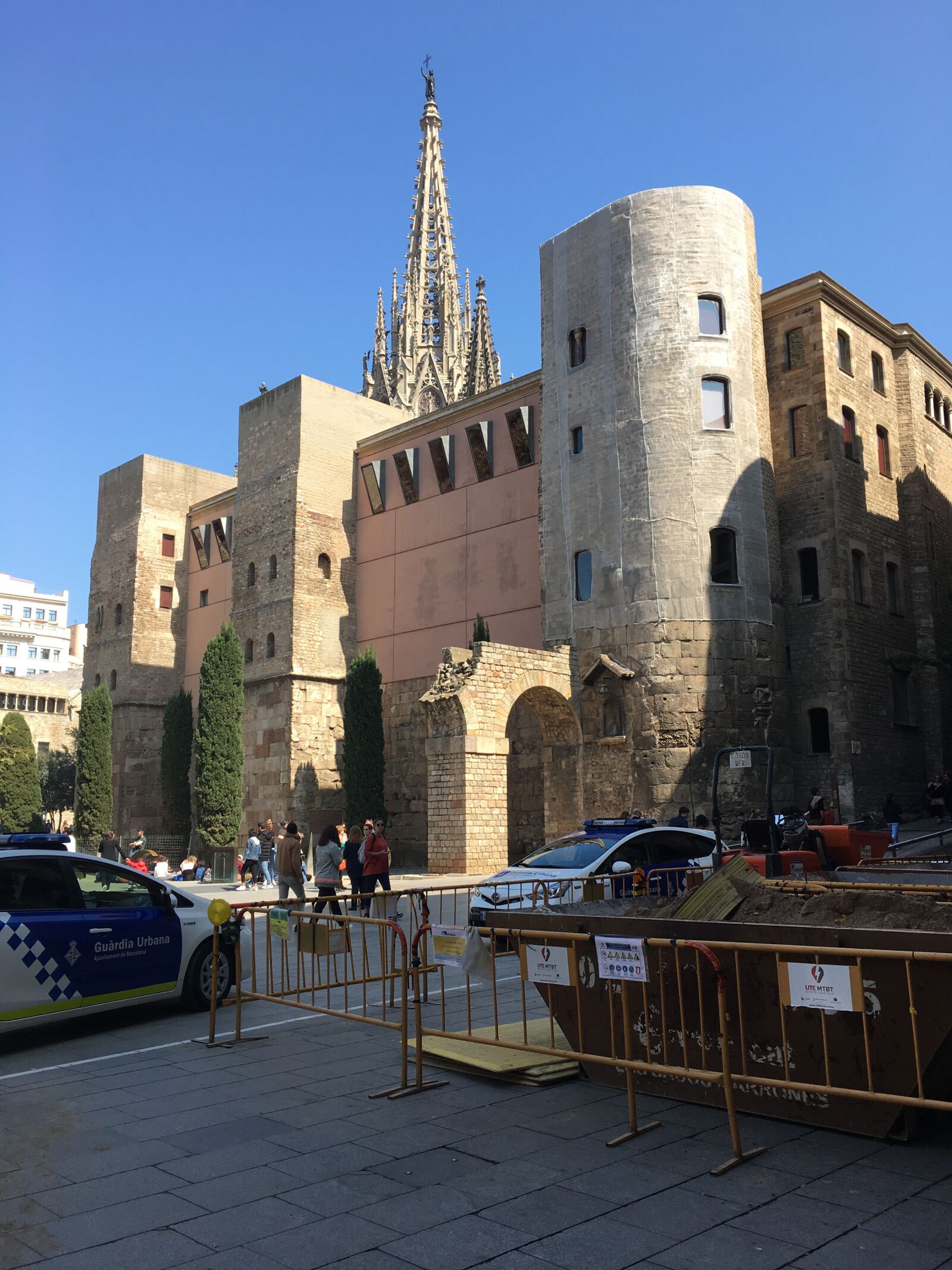 Apple iPhone 6s sample photo. Barcelona, city, architecture photography