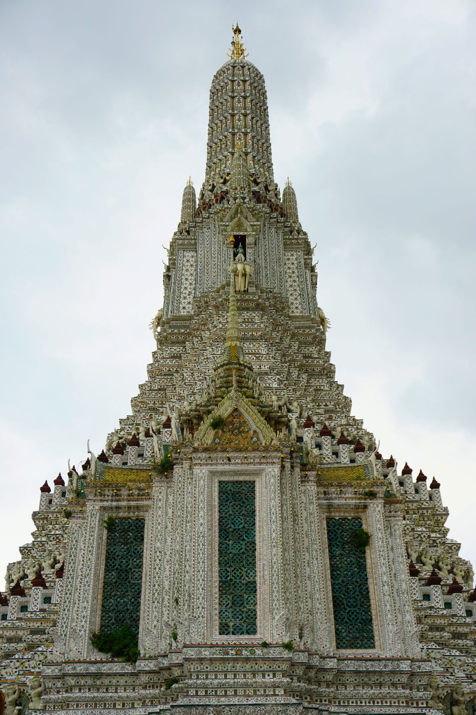 Sony a6000 sample photo. Wat arun, wat, temple photography