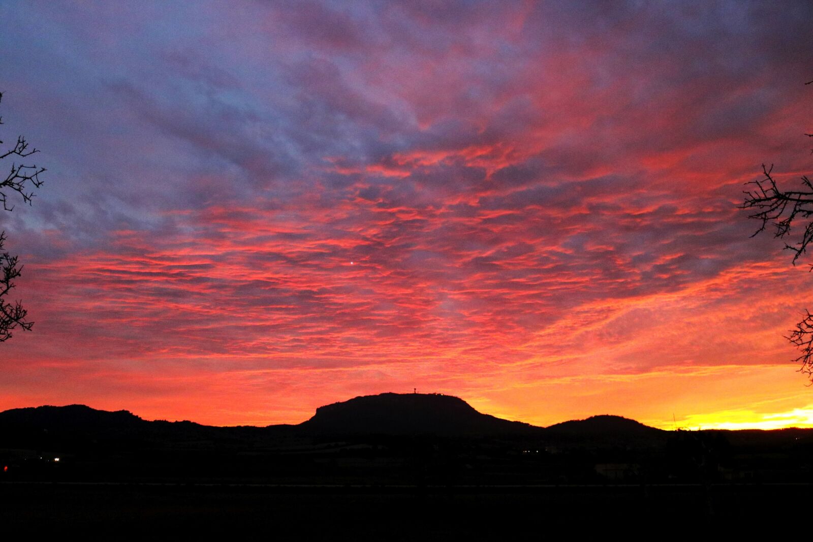 Canon EOS 750D (EOS Rebel T6i / EOS Kiss X8i) sample photo. Mallorca, sunset, romantic photography