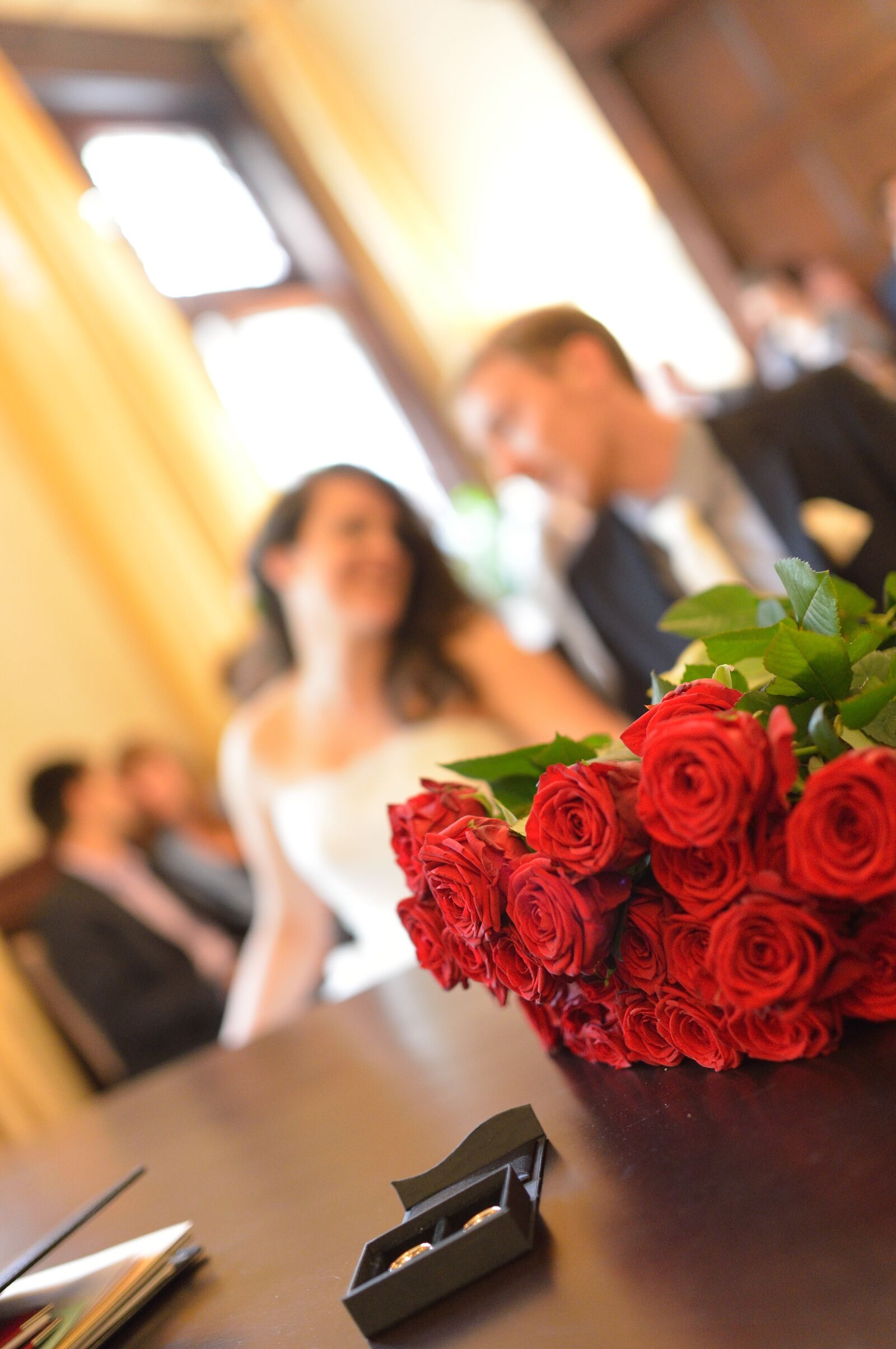 Nikon D800 sample photo. Wedding, love, roses photography