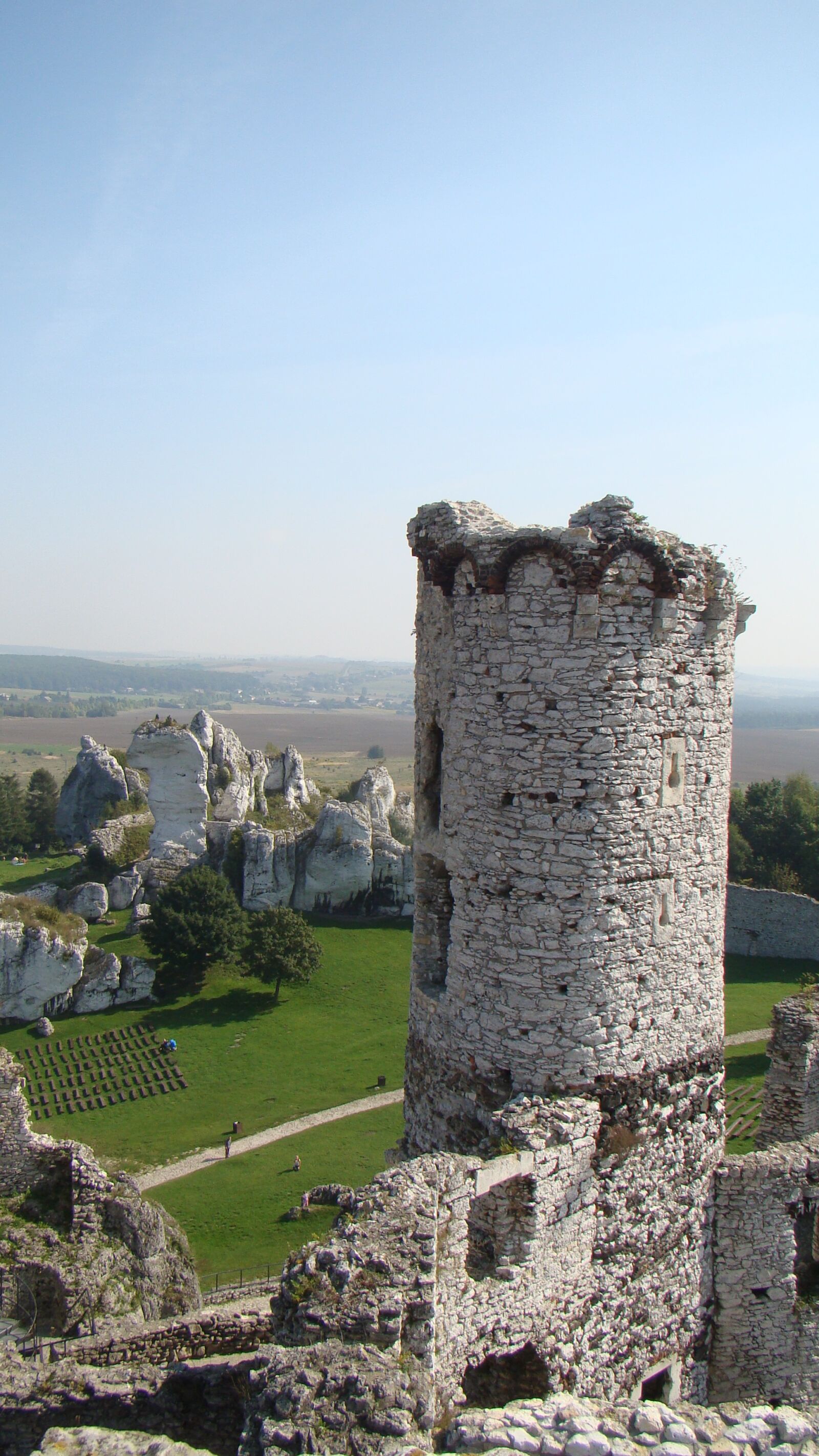 Sony Cyber-shot DSC-H50 sample photo. Castle, the ruins of photography